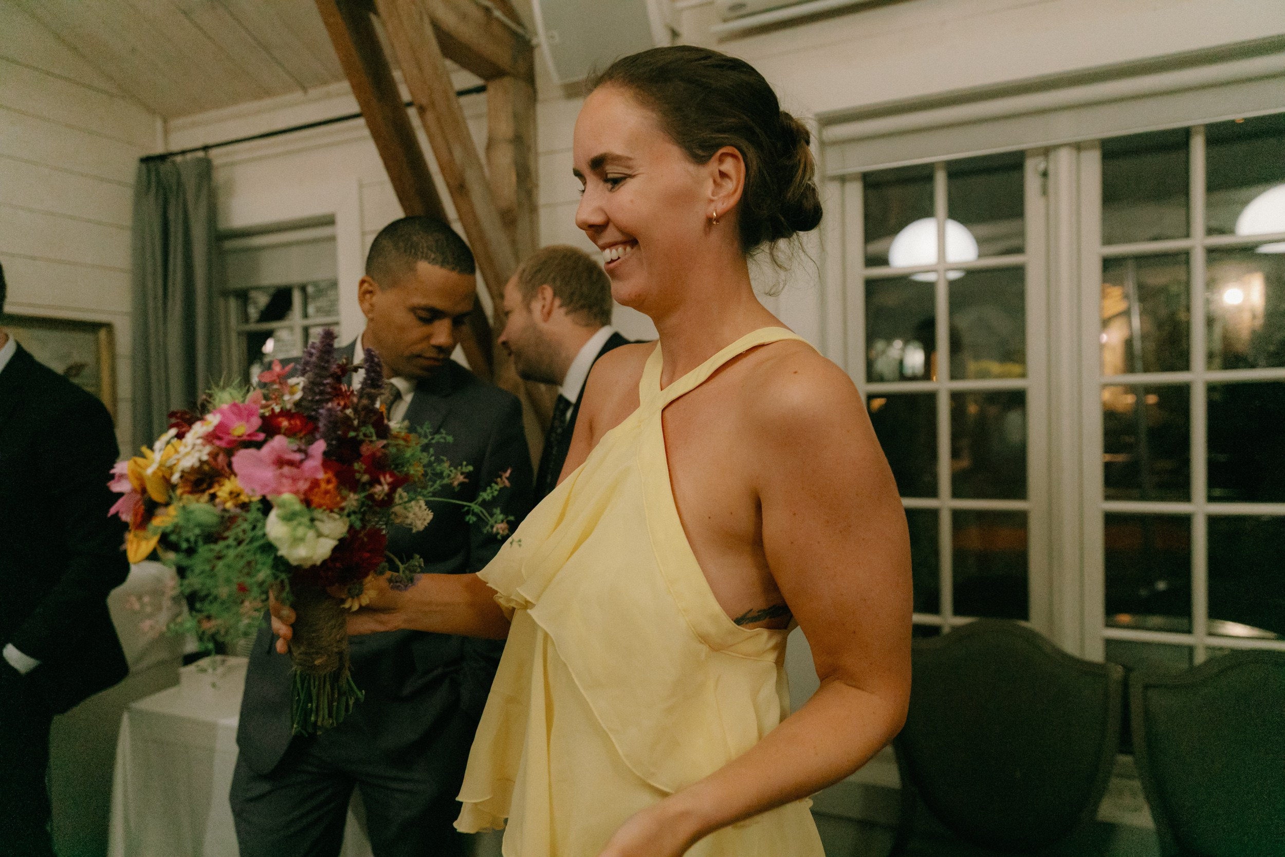 Our beautiful film. Warm family & Wedding stories