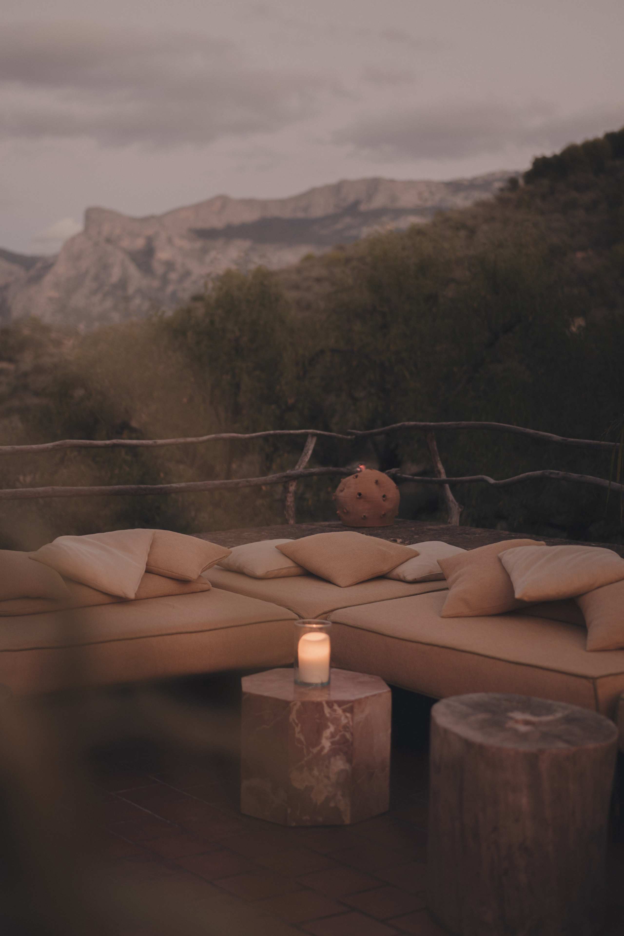 Travel. Portrait, lookbook and family photographer in Riga, LATVIA