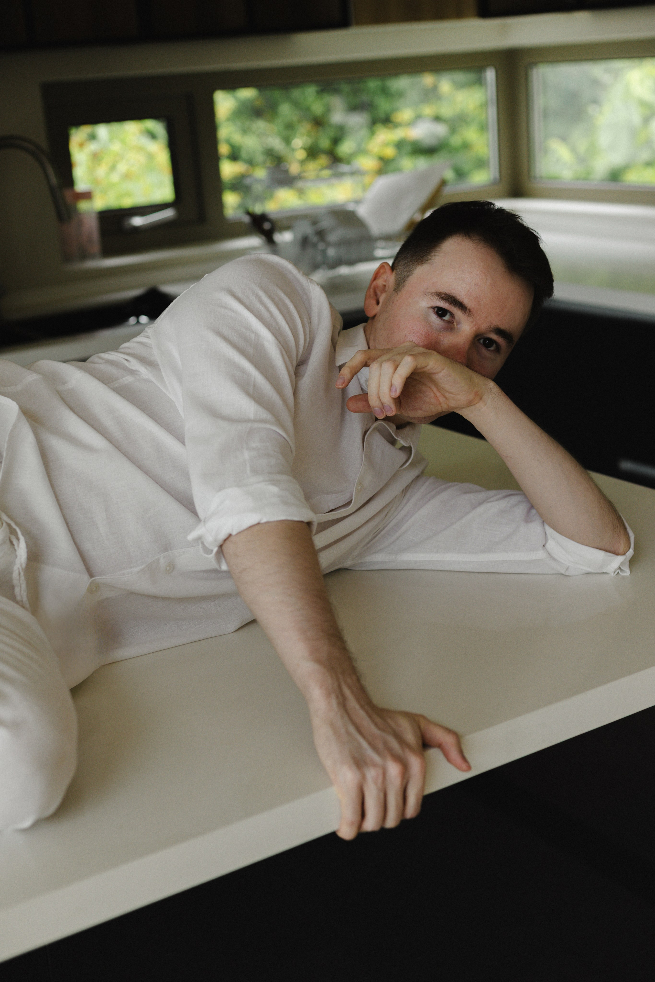 INDIVIDUAL MEN'S PHOTO SHOOT. HOME