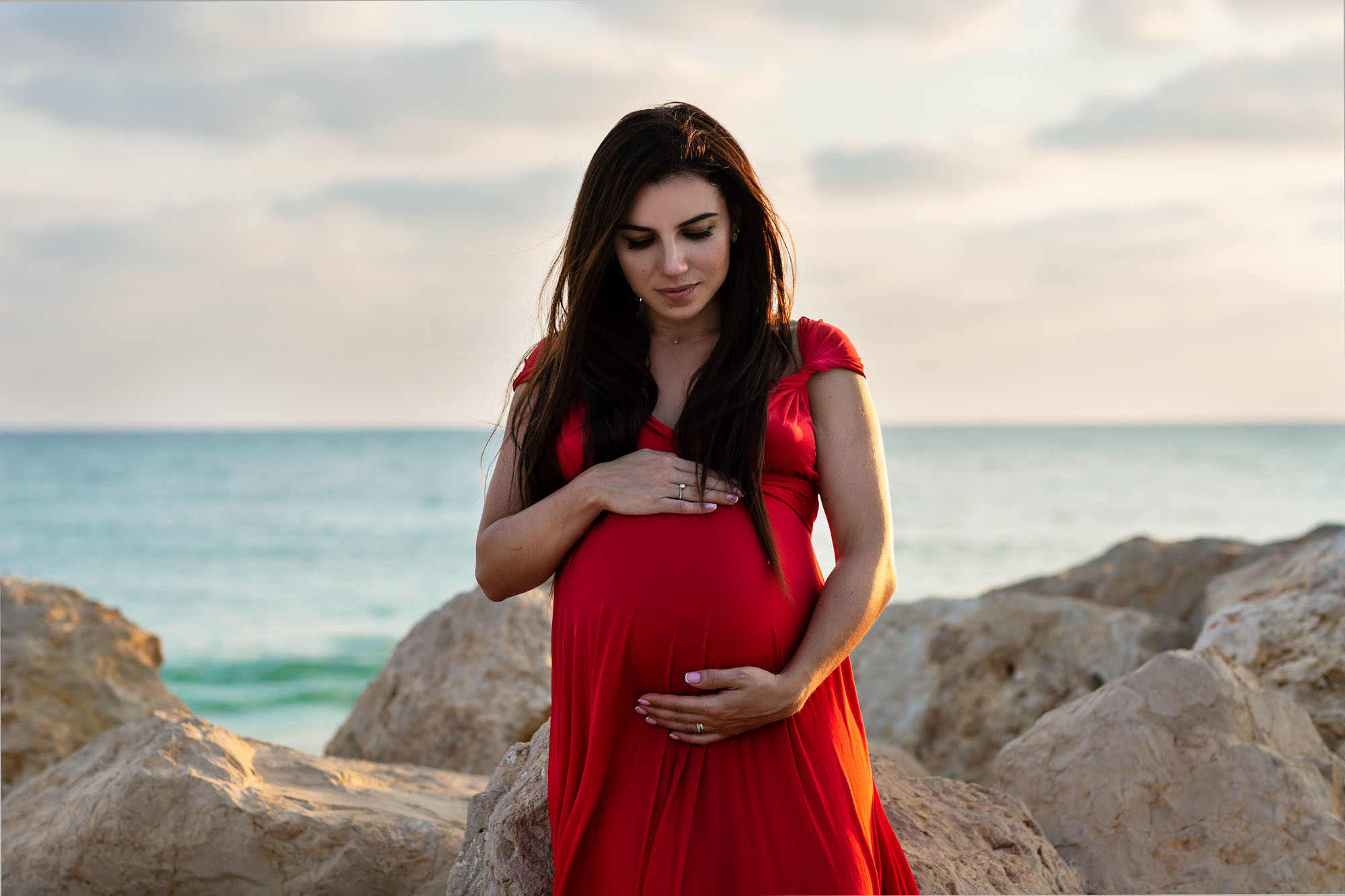 הריון. צילומי הריון, ניו בורן, גיל שנה בראשון לציון -Jenya Rosso Photography