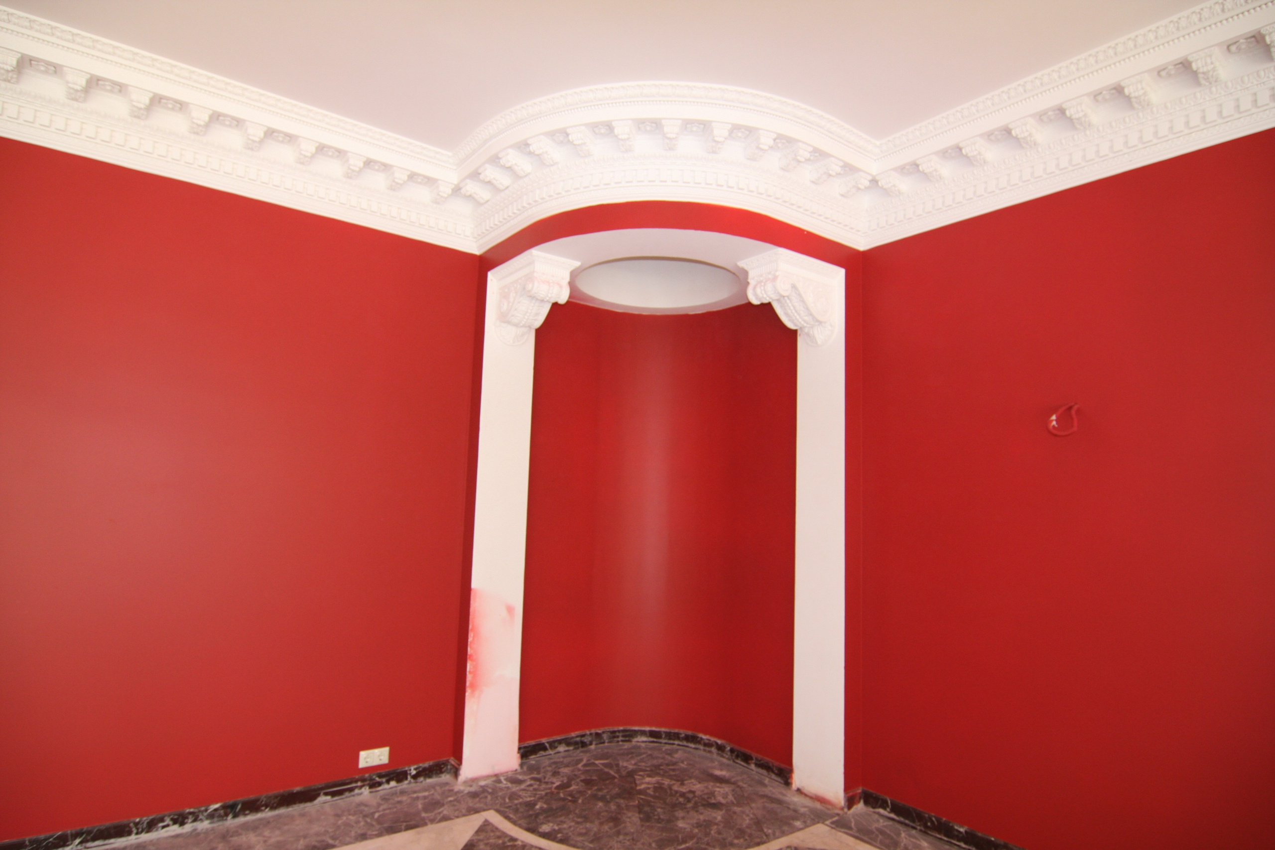 Pozdnakovo. Plaster molding