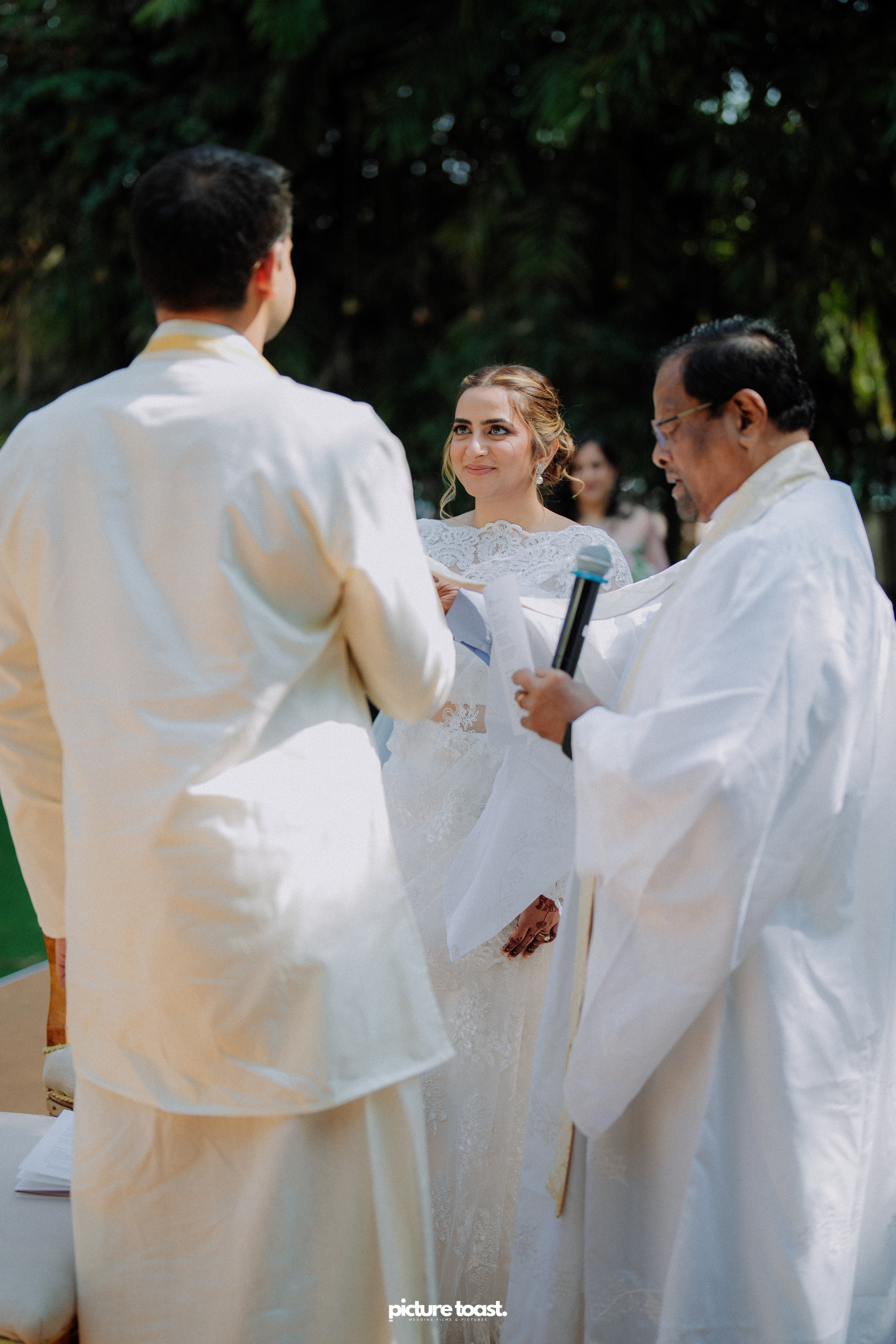 Blessing of Rajiv & Aashna. Fine art Wedding Photographers in India & Canada