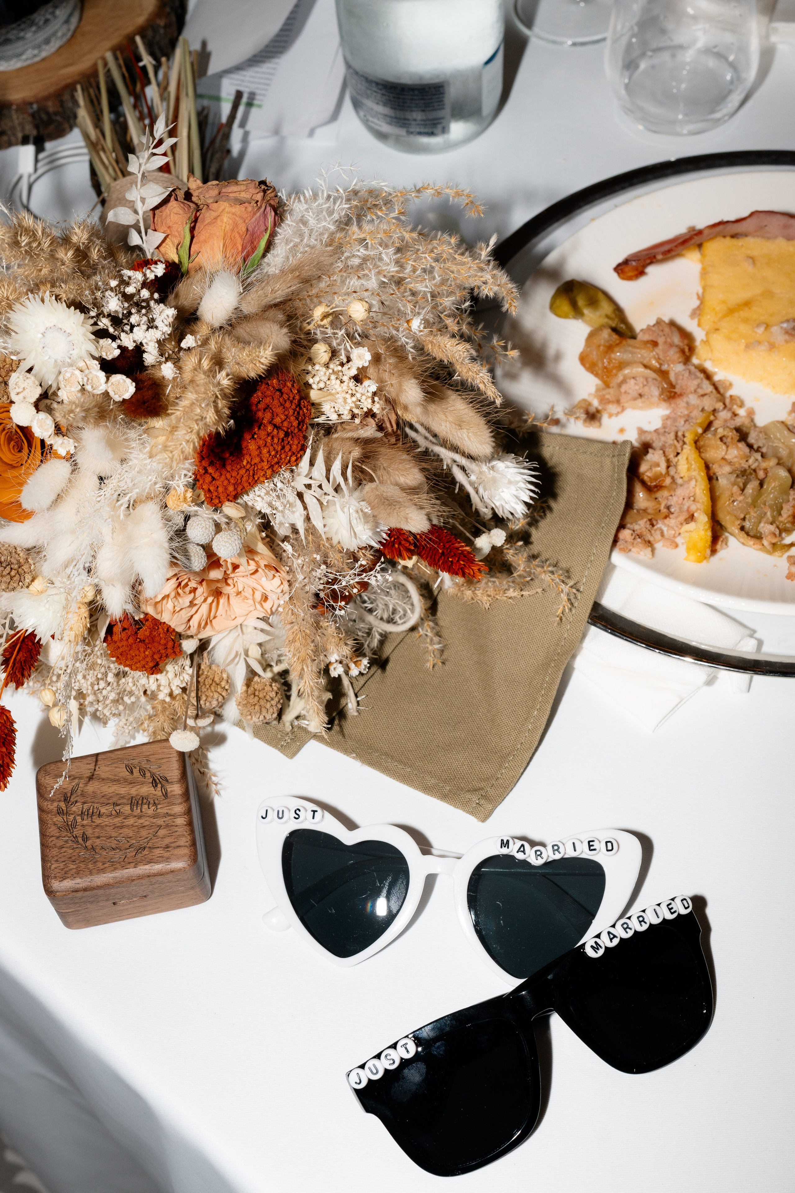 Octavia & Theo. Destination Wedding Photographer Alex Pasarelu