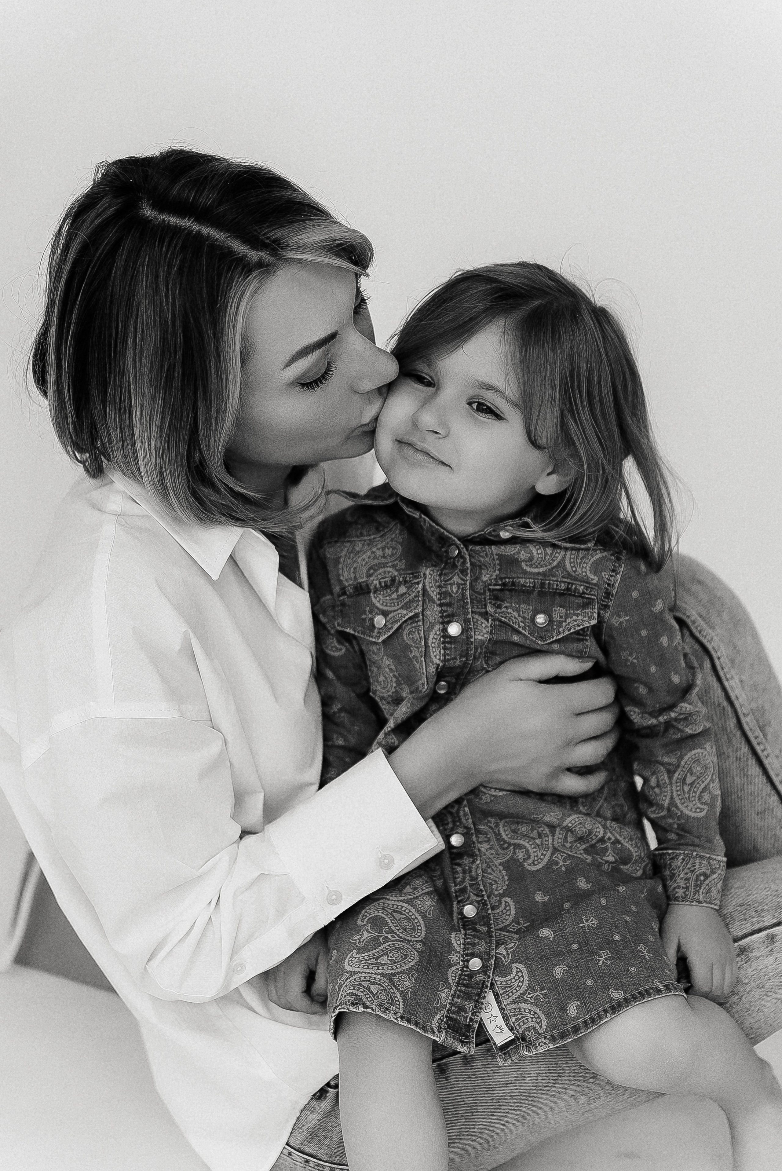 Mom and daughter / Мама и дочь. Портретный и семейный фотограф в Лимассоле Кипр Анна Руссу