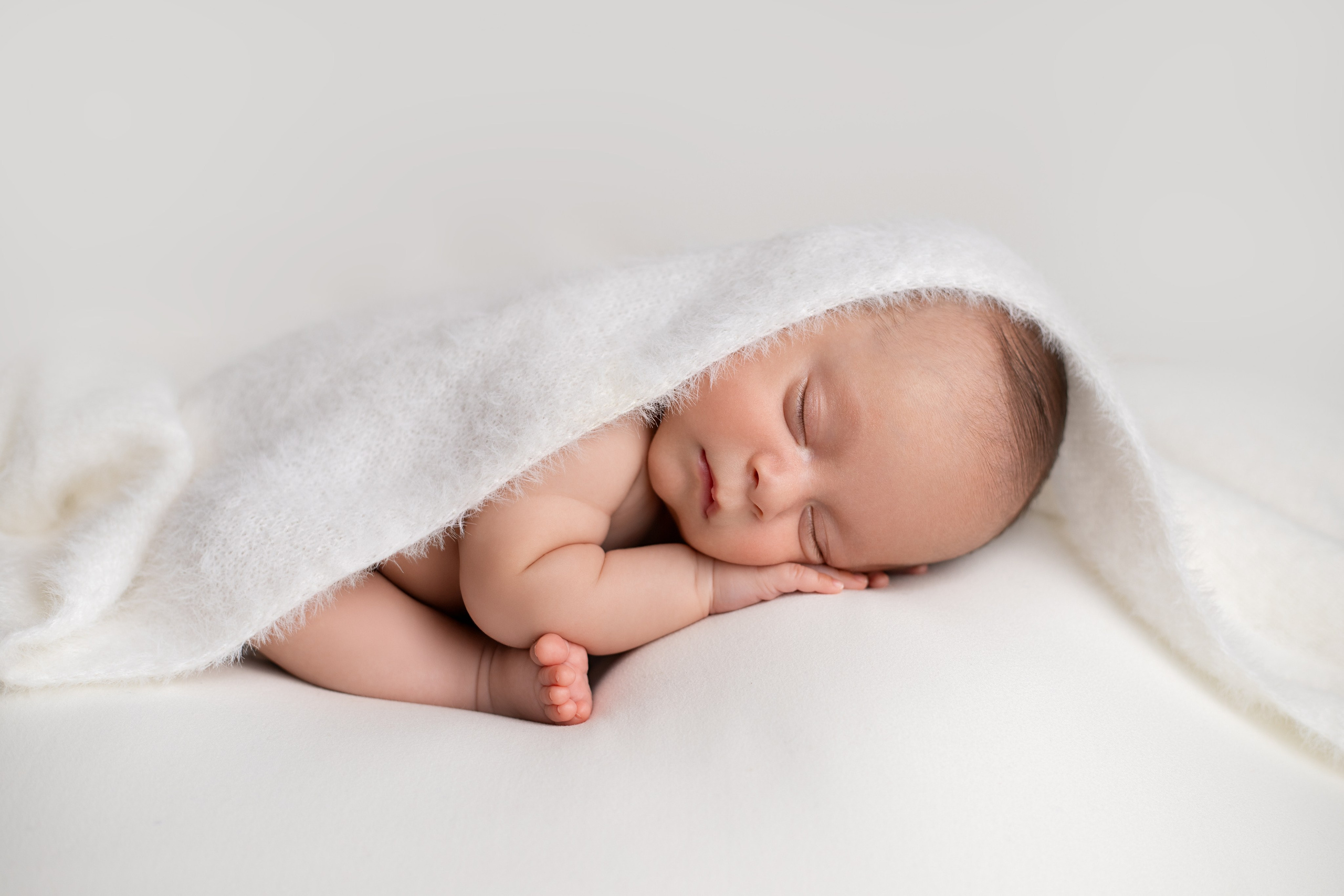 Newborn LifeStyle. Mary Newborn Photo