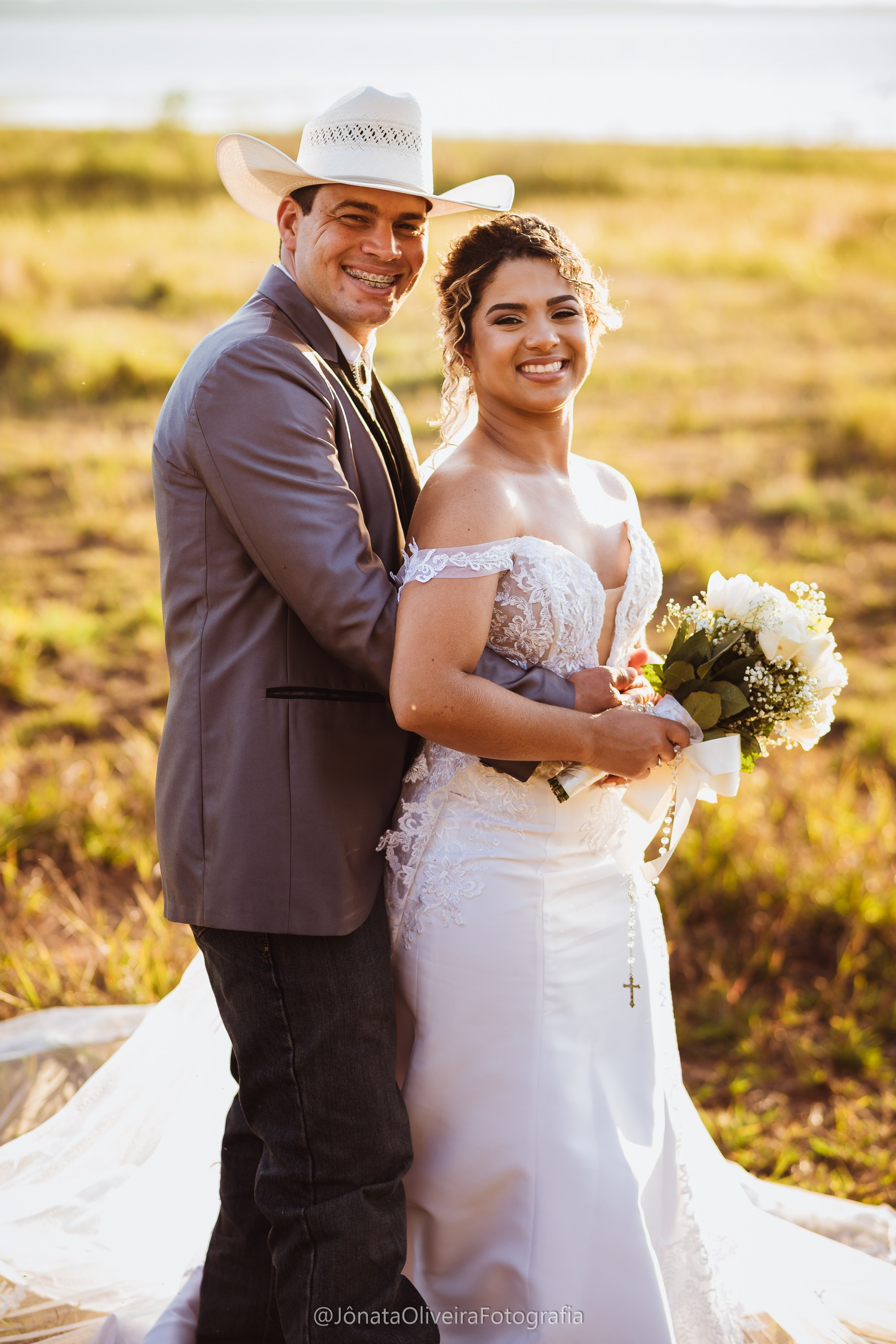 Vestido de noiva making of da noiva. Fotografia de casamentos e ensaios em avaré Jônata Oliveira
