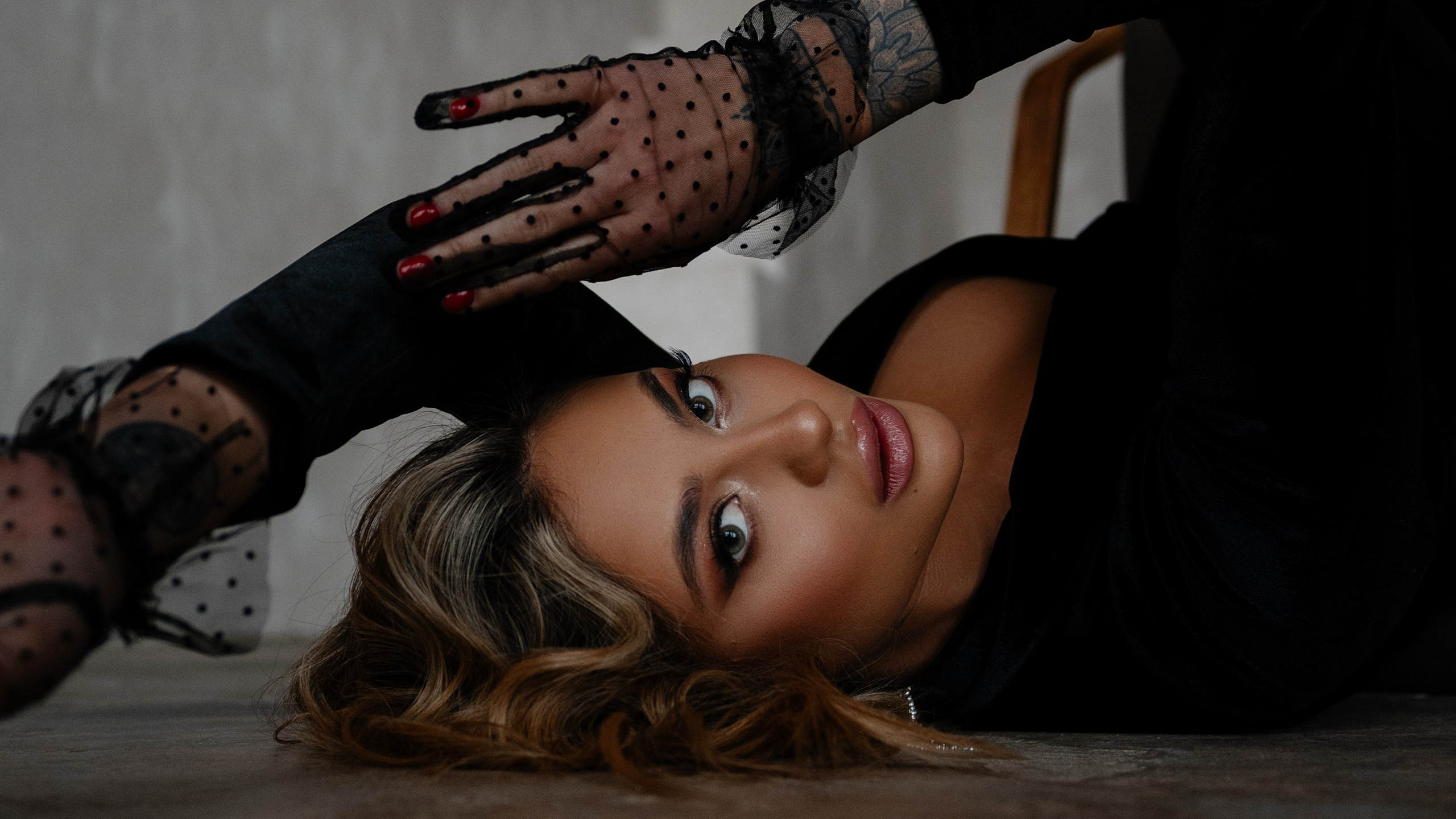 Mazaki. ANNA-MARIA PHOTO CONTENT CREATOR — photographer, aesthete, artist, and visual expert for Instagram in Prague