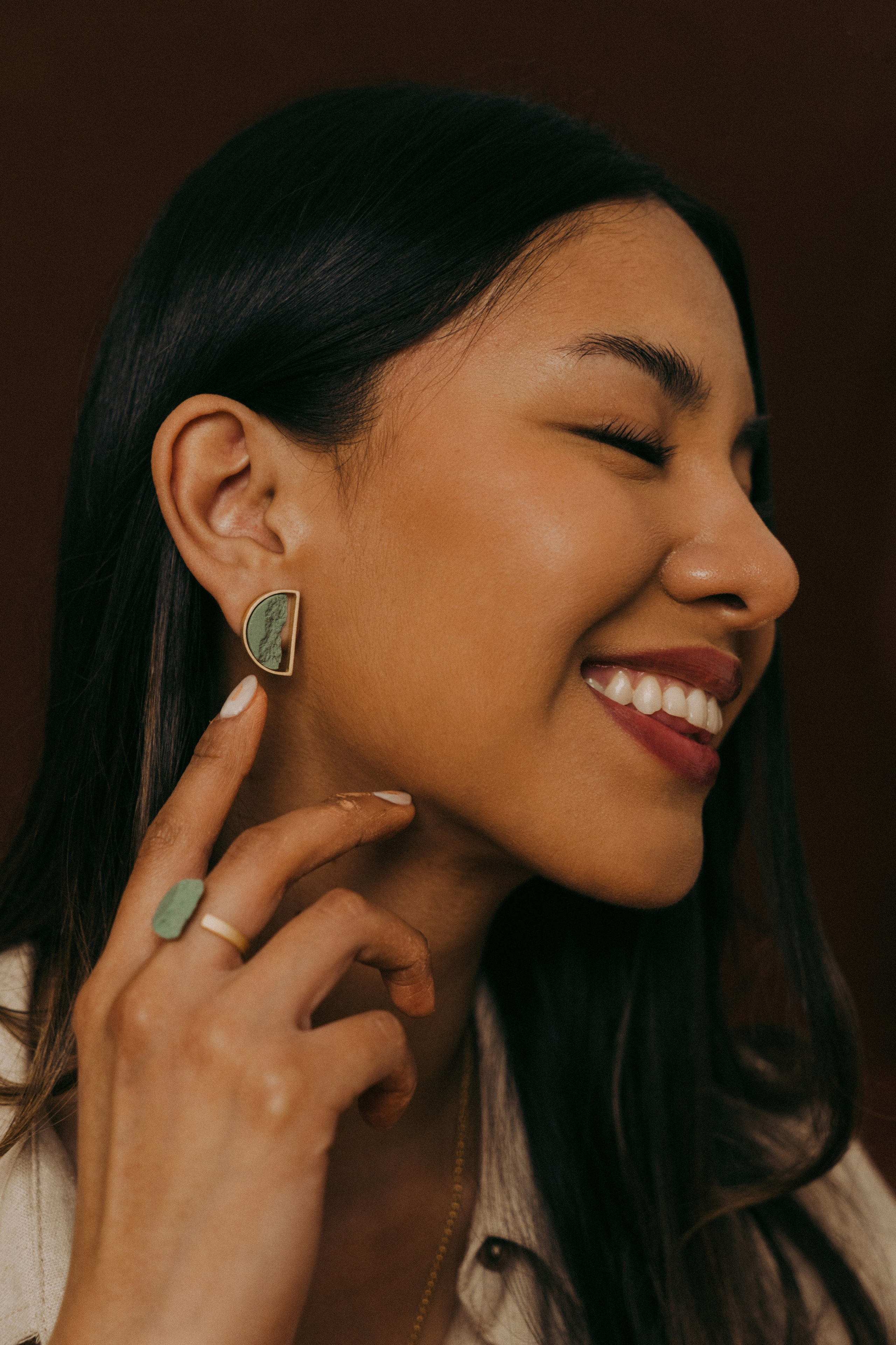 Joyería Lifestyle Barcelona: Fotografía de Marca DSNU. Creador de contenido visual en Barcelona | Dima Kit