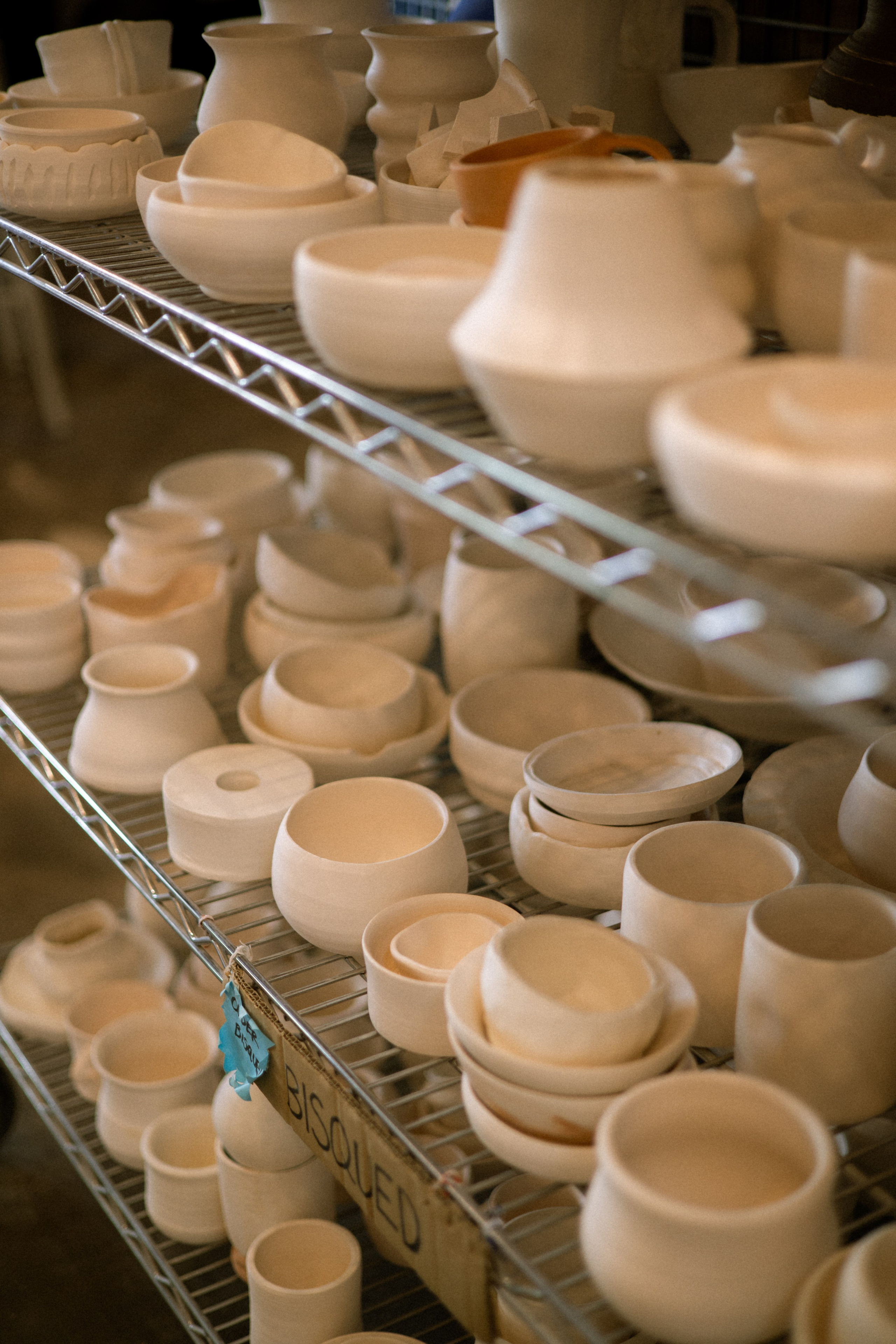 Pottery Studio Session | Throw Clay LA Studio. Photographer in Los Angeles. Julia Ishmuratova