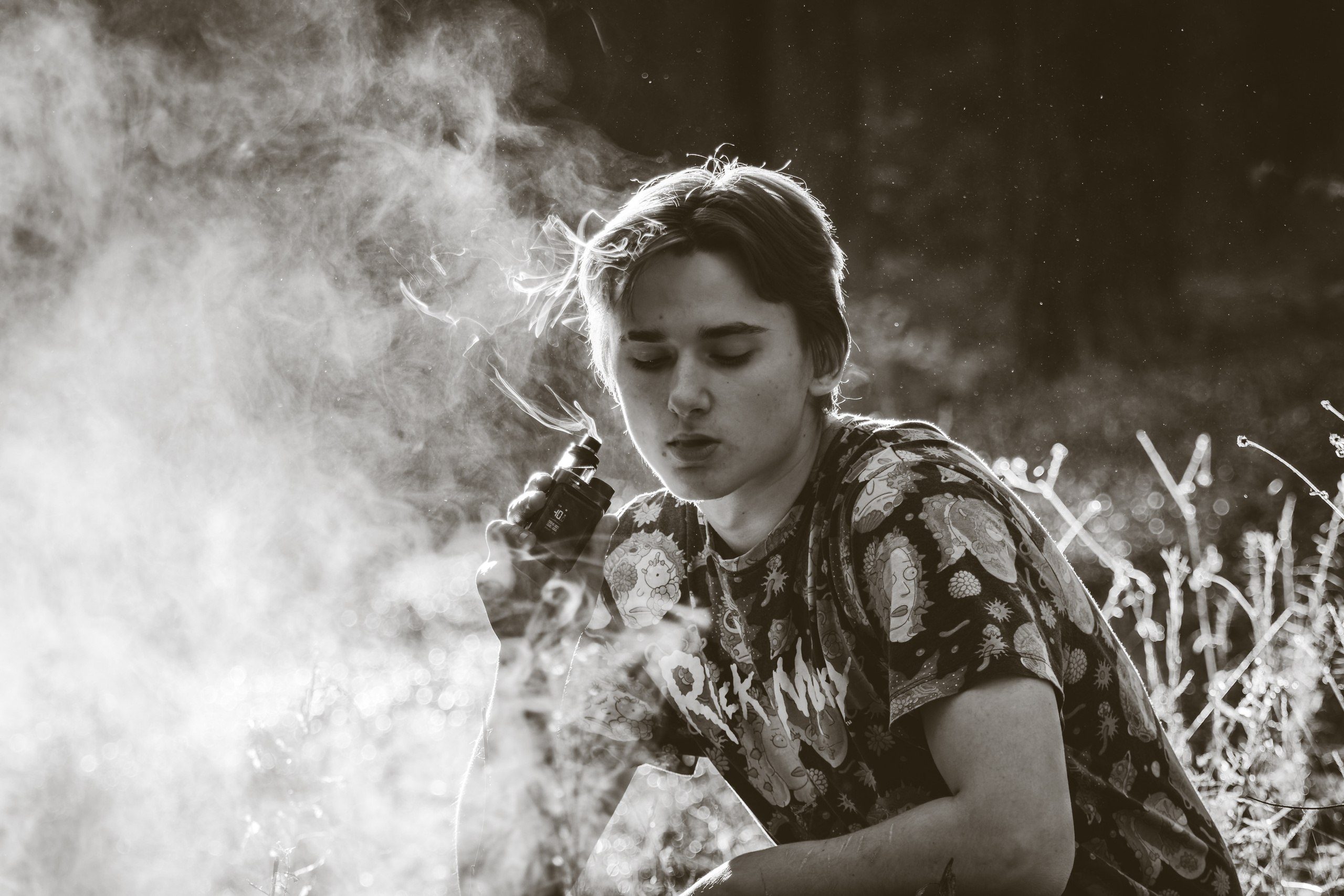 Suitsudeemon ja tema kass (Saša). Nebula 25 — Fotod teie hingele