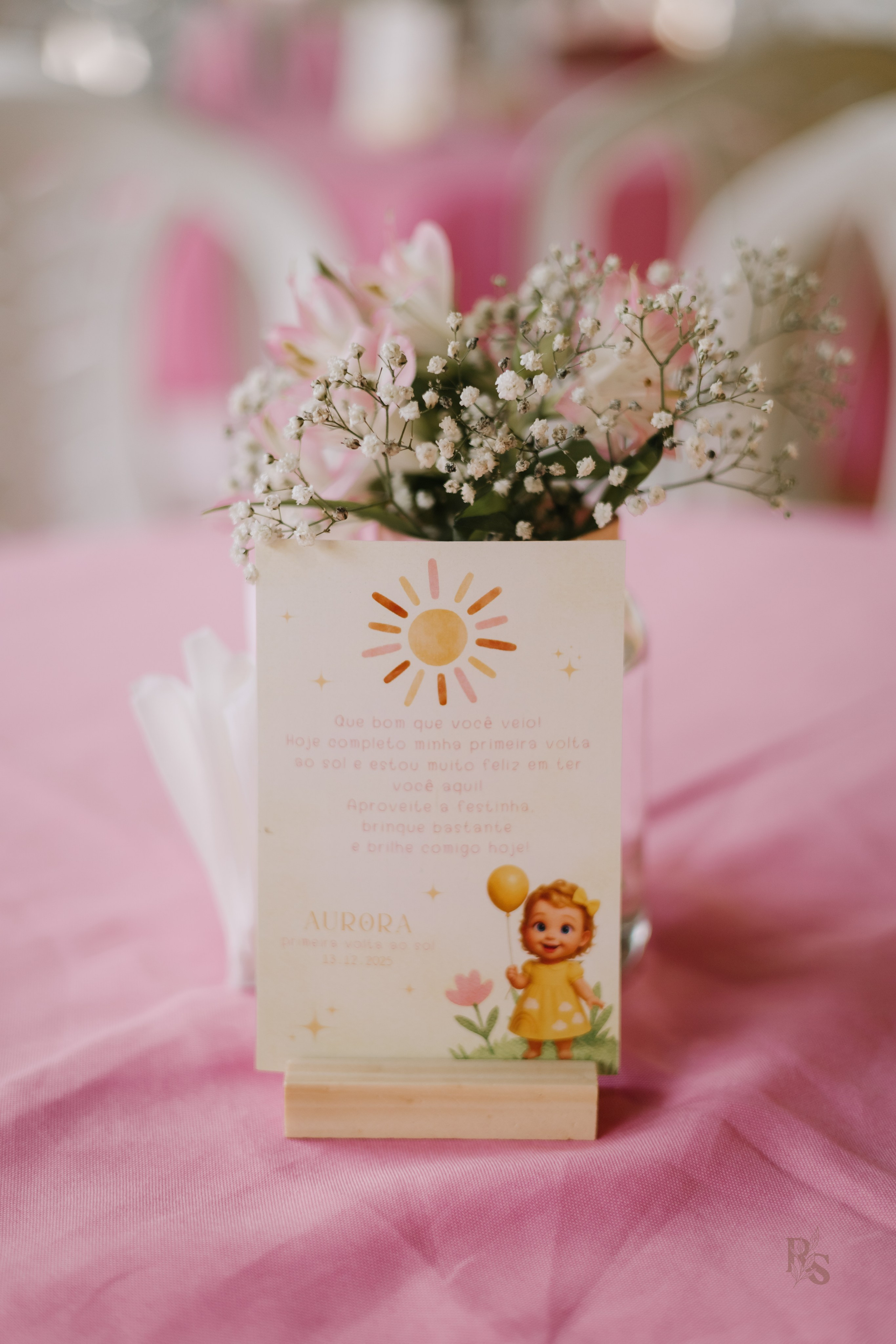 Aurora — 1 ano. Fotógrafo Richard Silvestre — Casamentos na Bahia