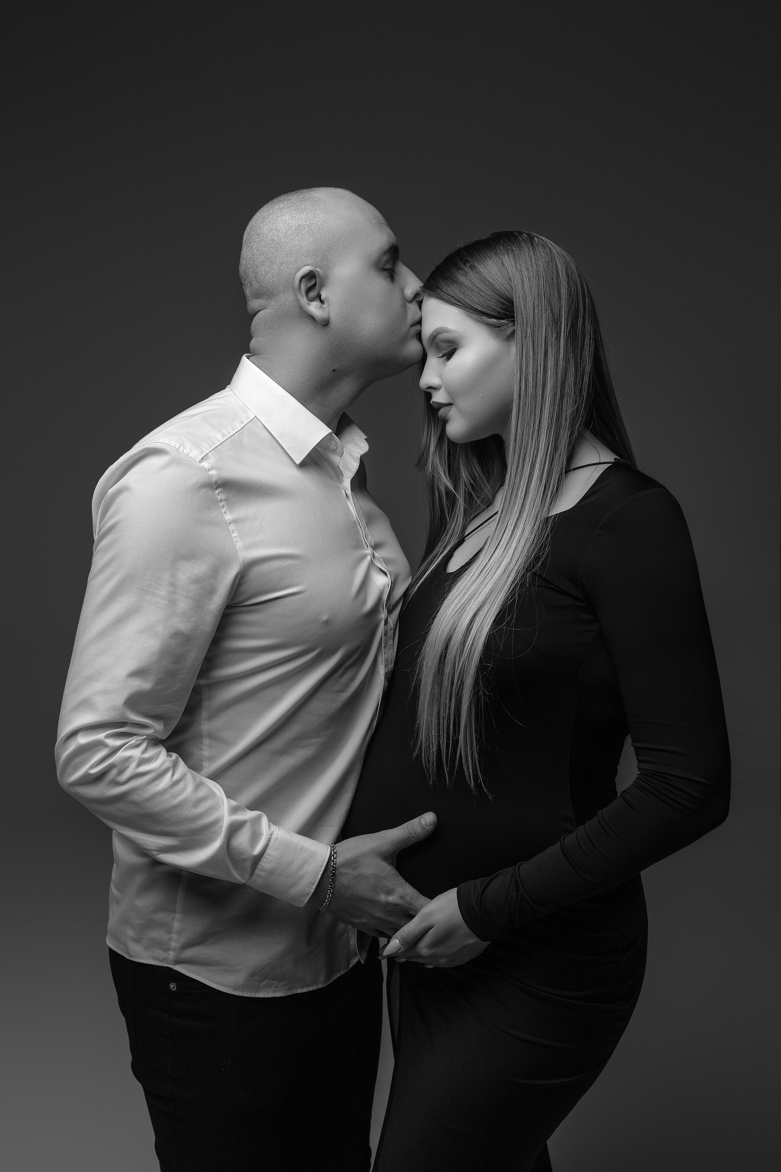 Babybauch. Neugeborene- Schwangerschaft- und Kinder Fotografin in Lehre