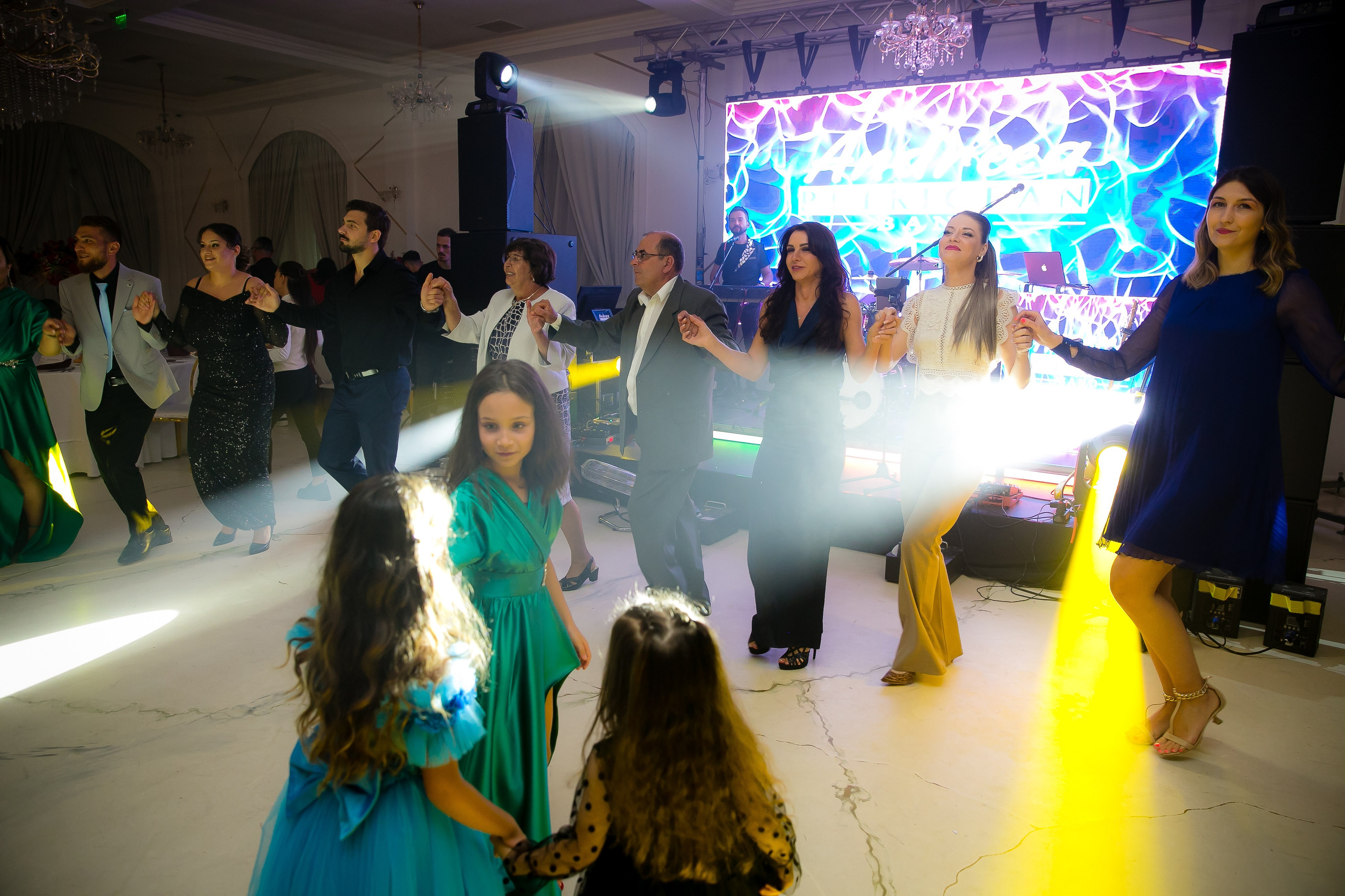 Alexandrina & Marian 💙 Nuntă. DP Events — echipă foto-video din București, capturăm emoții și transformăm momentele în amintiri autentice