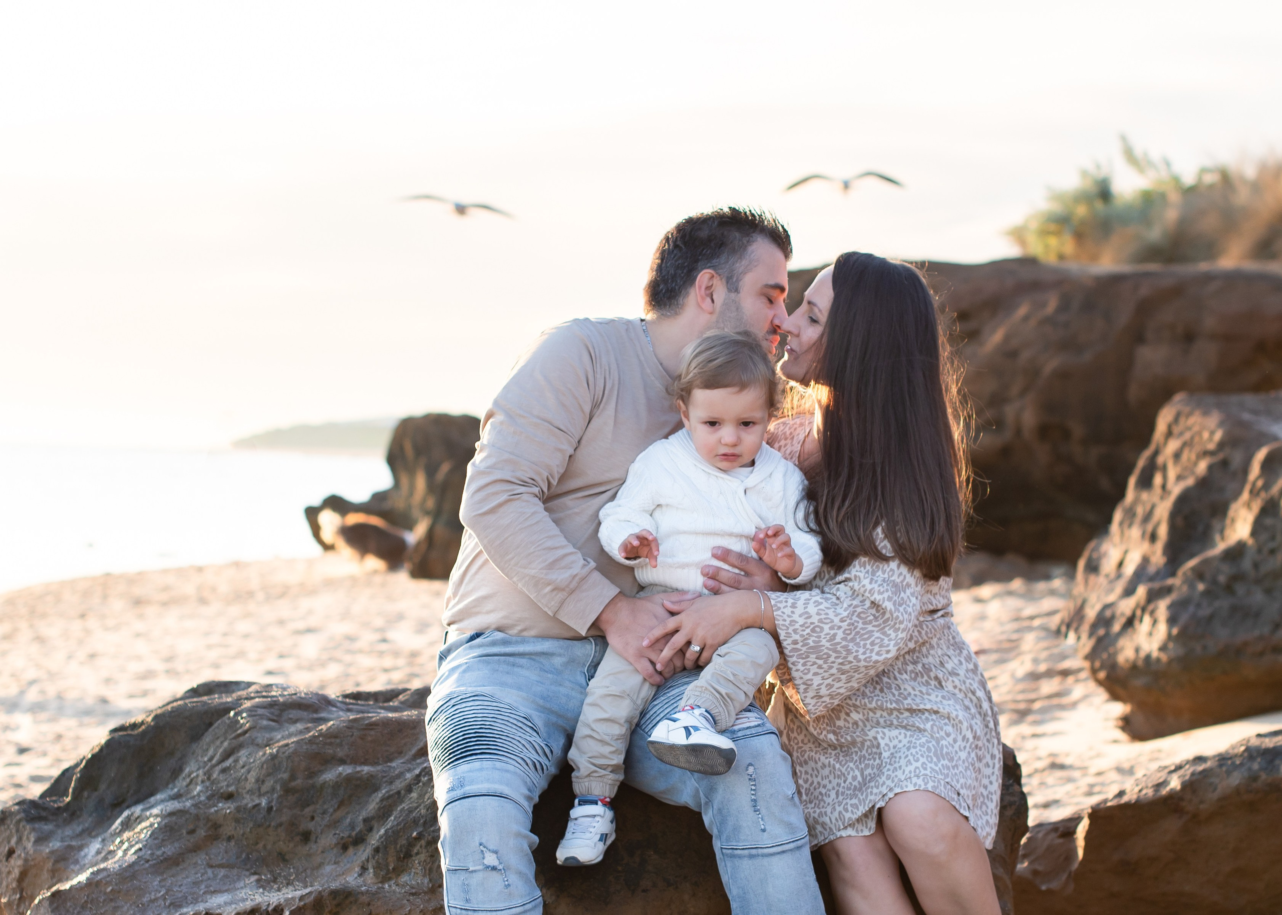 Family portraits “GROWING TOGETHER”. Children, family and event photographer Mirjana Zdravkovic