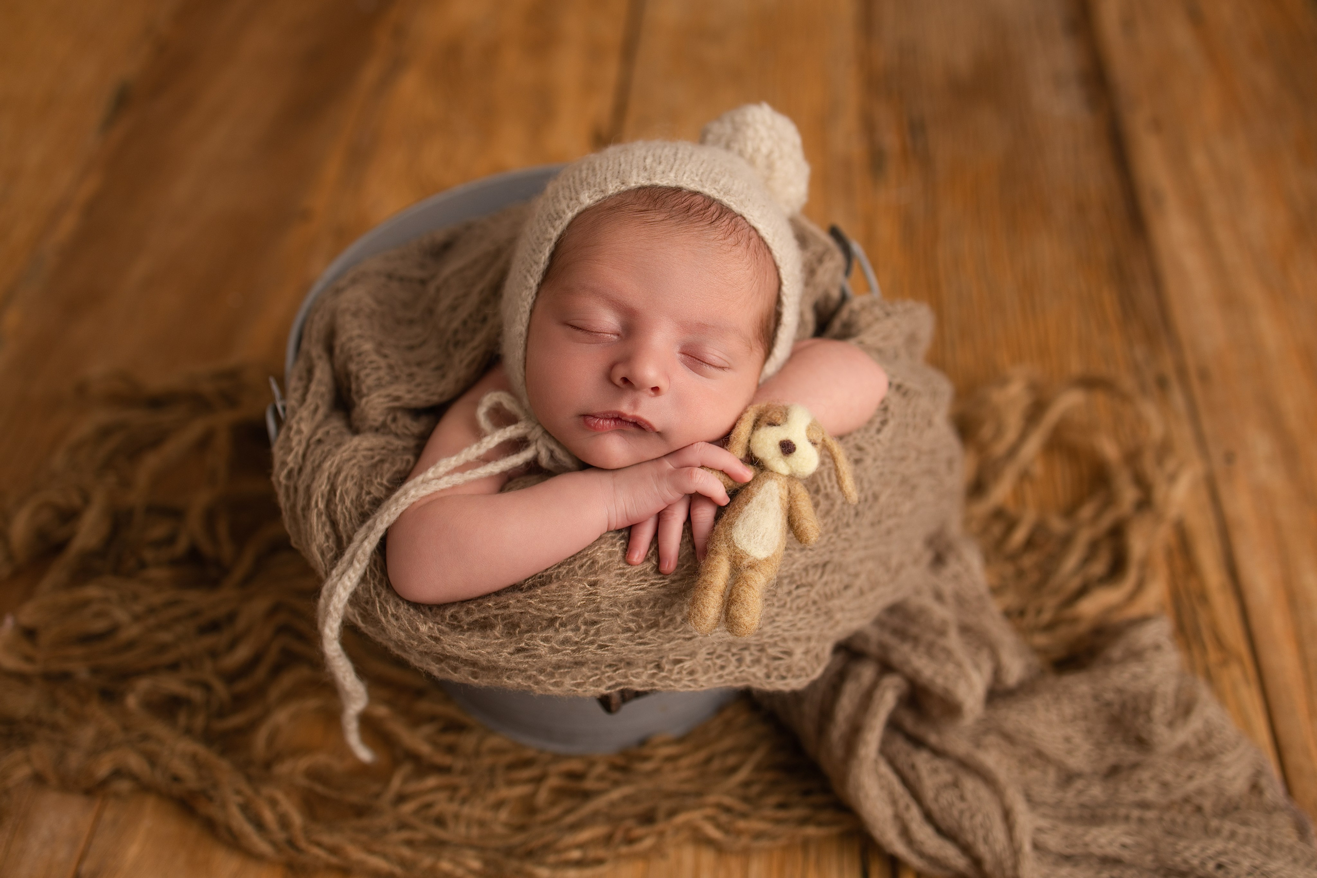 Ensaio Newborn Menino. Kelen Wehr Fotografia | Fotógrafa de Gestante e Newborn em São José dos Campos