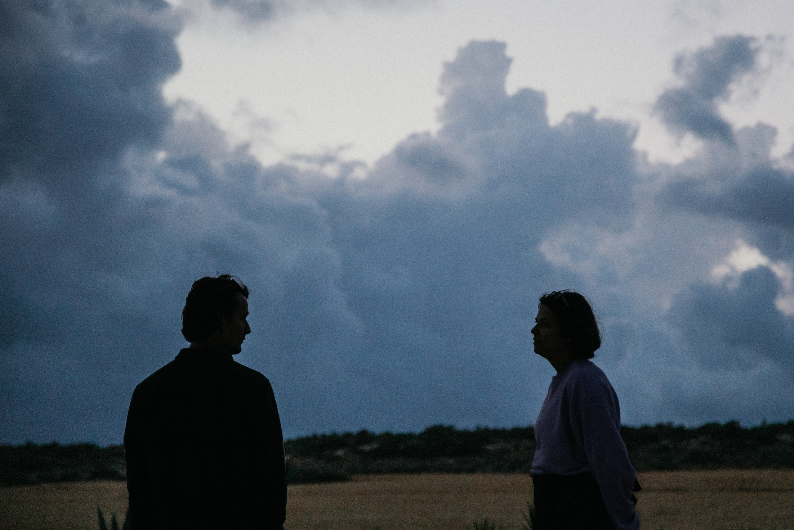 Tea time (Muntyan’s Labyrinth, Cyprus). Photographer in Barcelona capturing unique stories | Kate Chumak