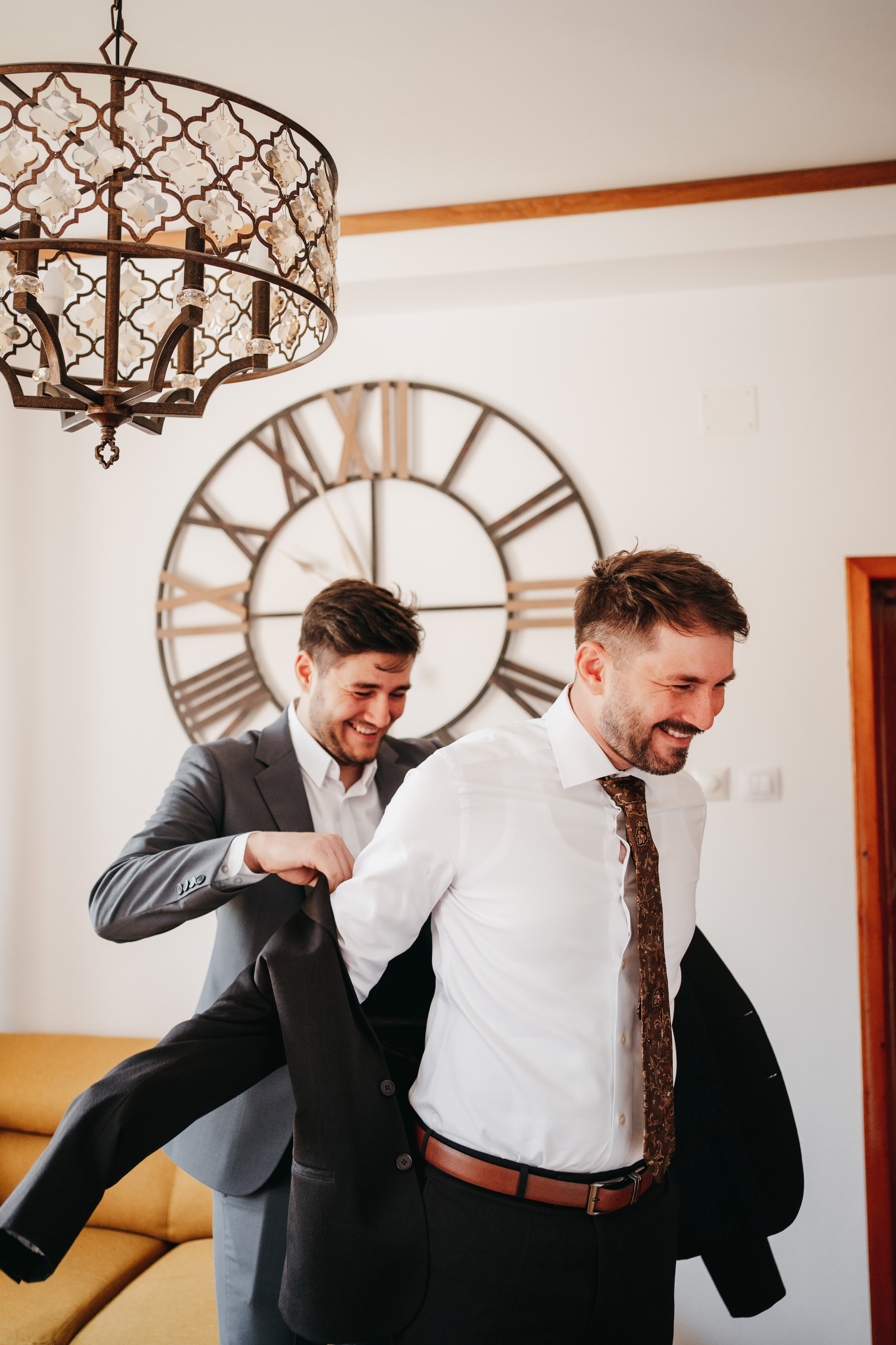 A & A. Fotograf Nunta Iasi - Hearts & Pictures