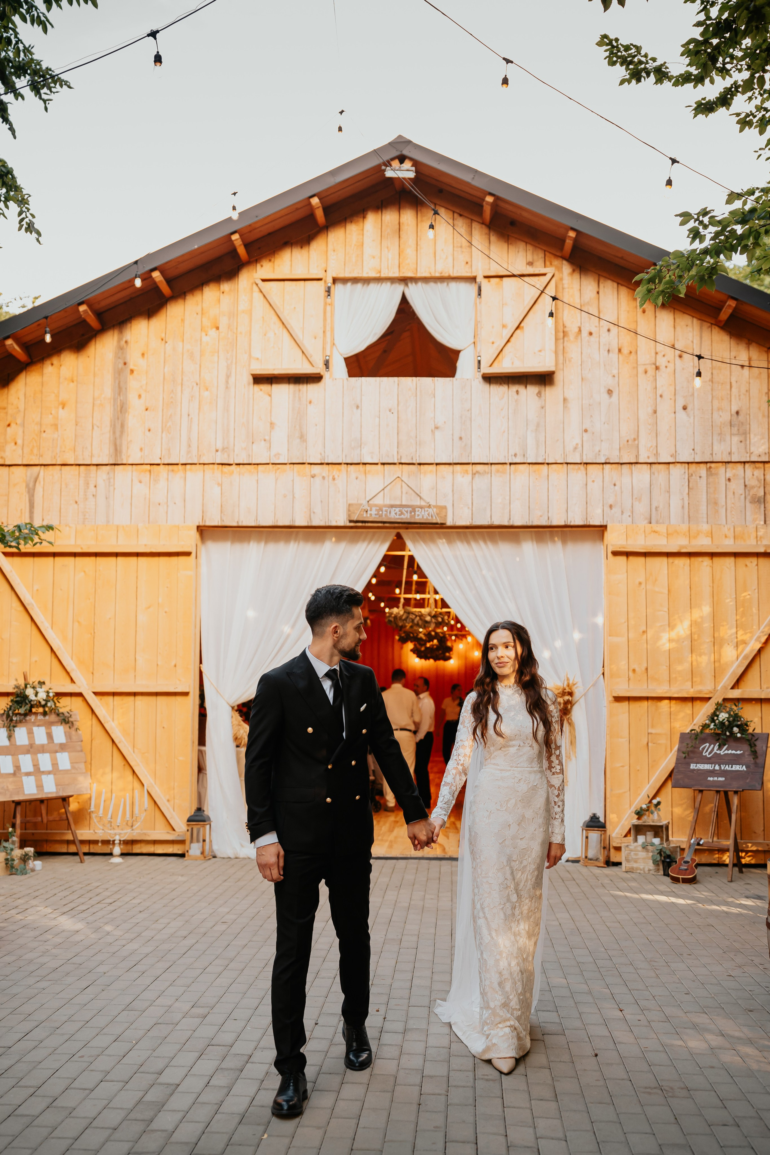 E & V. Fotograf Nunta Iasi - Hearts & Pictures