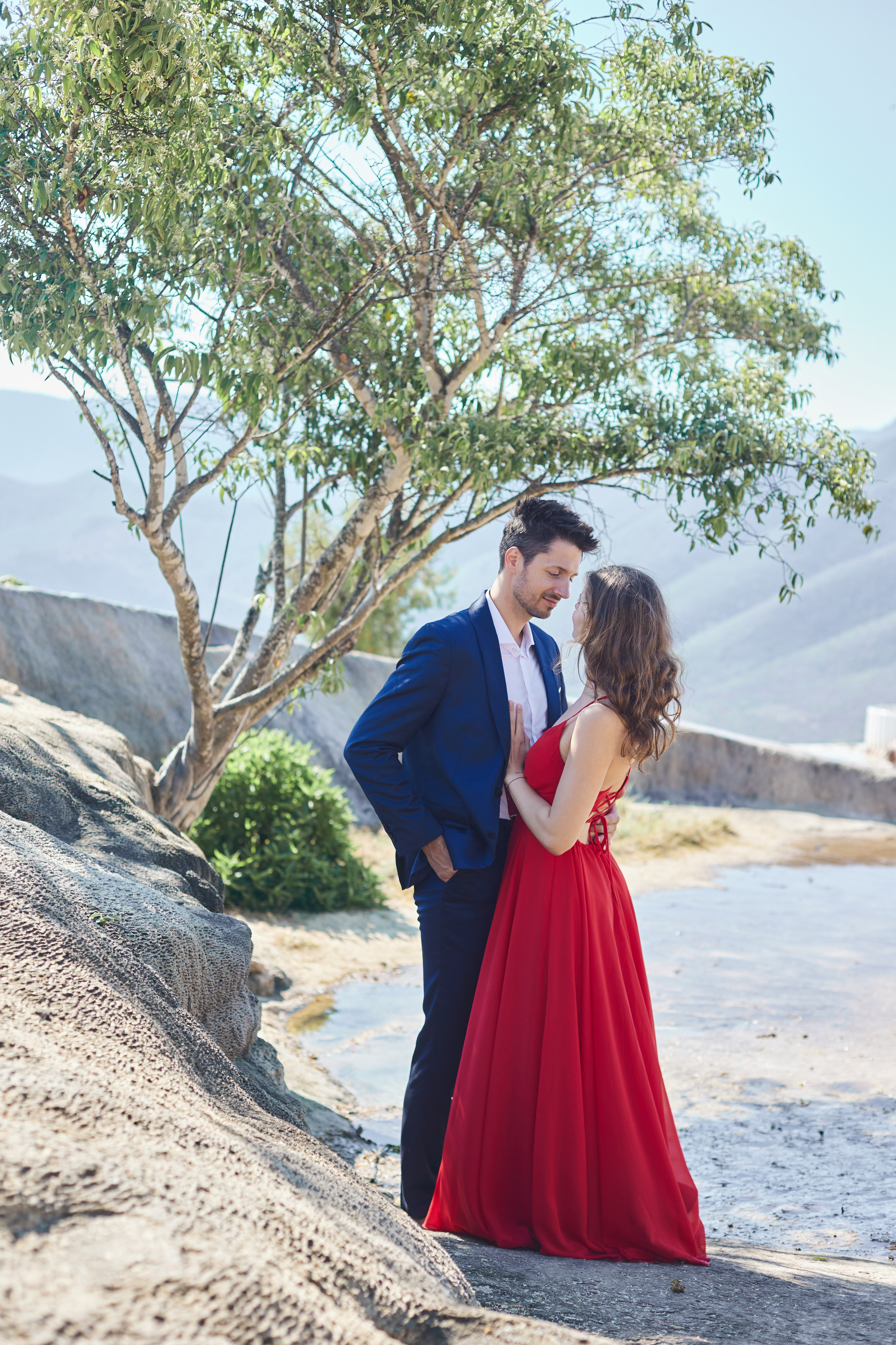 Love in Mexico. Amazing photo session at a time convenient for you. Y