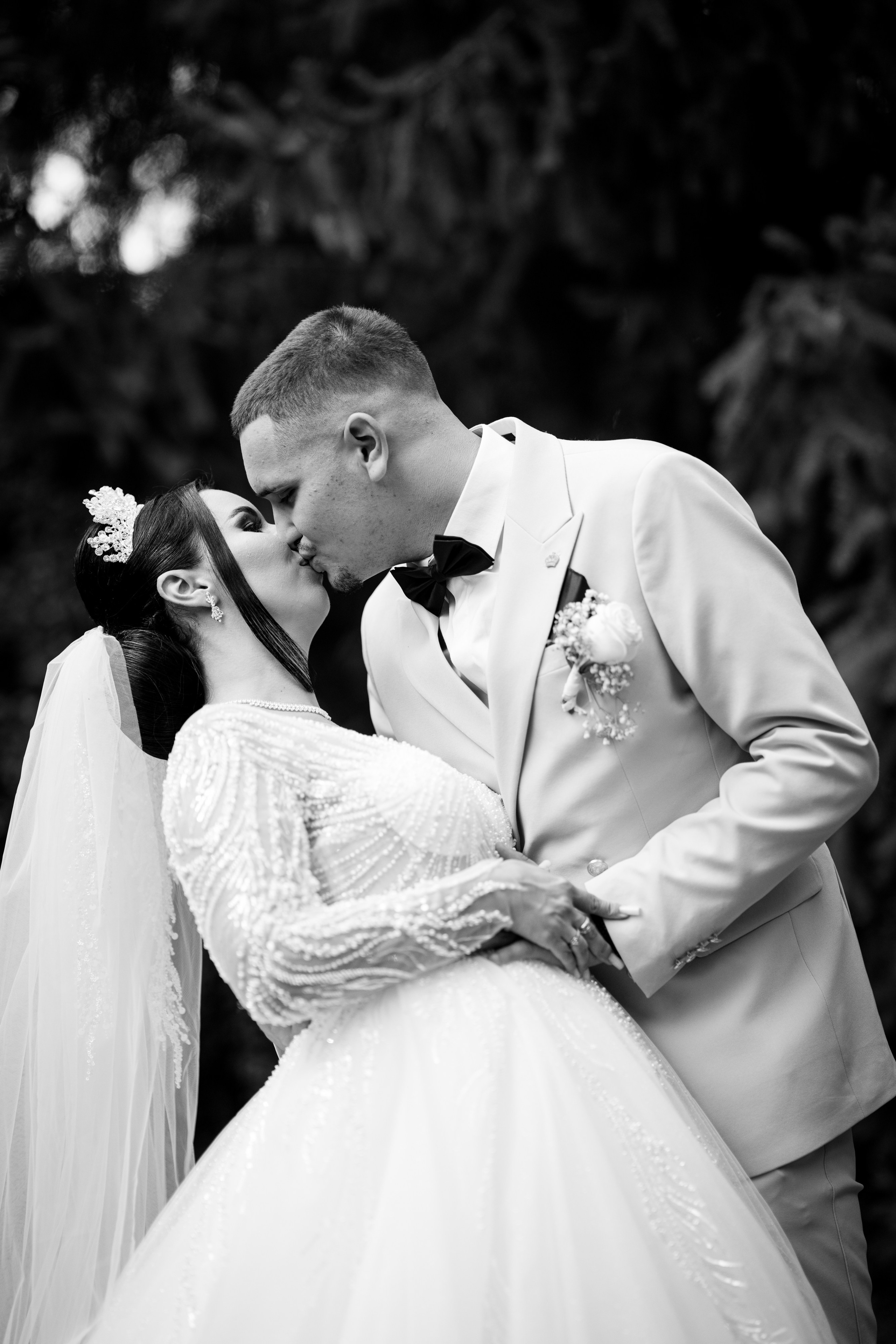 Bella & Adi. Foto Studio — Fotograf de evenimente, nunti, botezuri, portrete