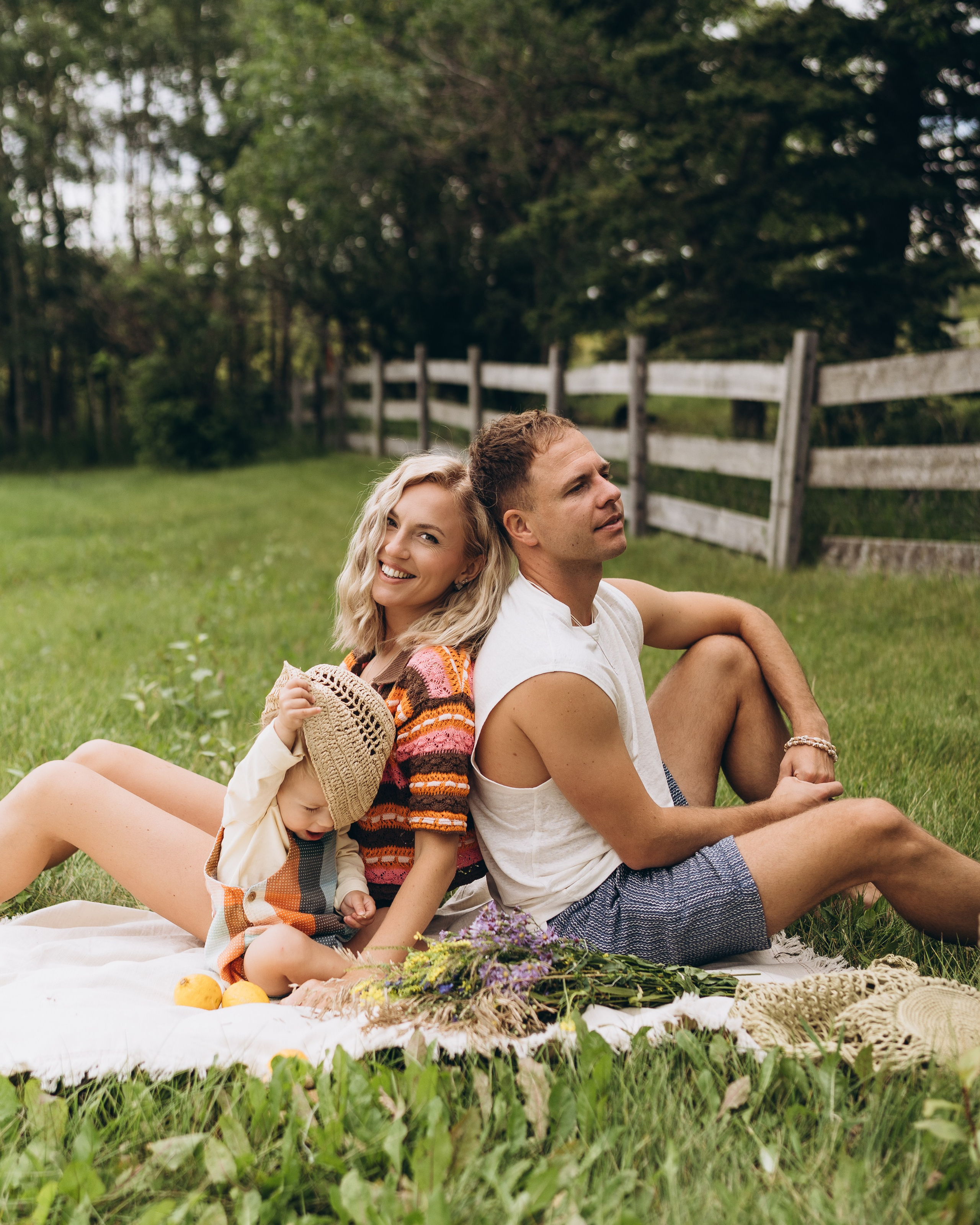 Roksolana & fam. Calgary Wedding & Lifestyle Photographer — Yevhen Polishchuk