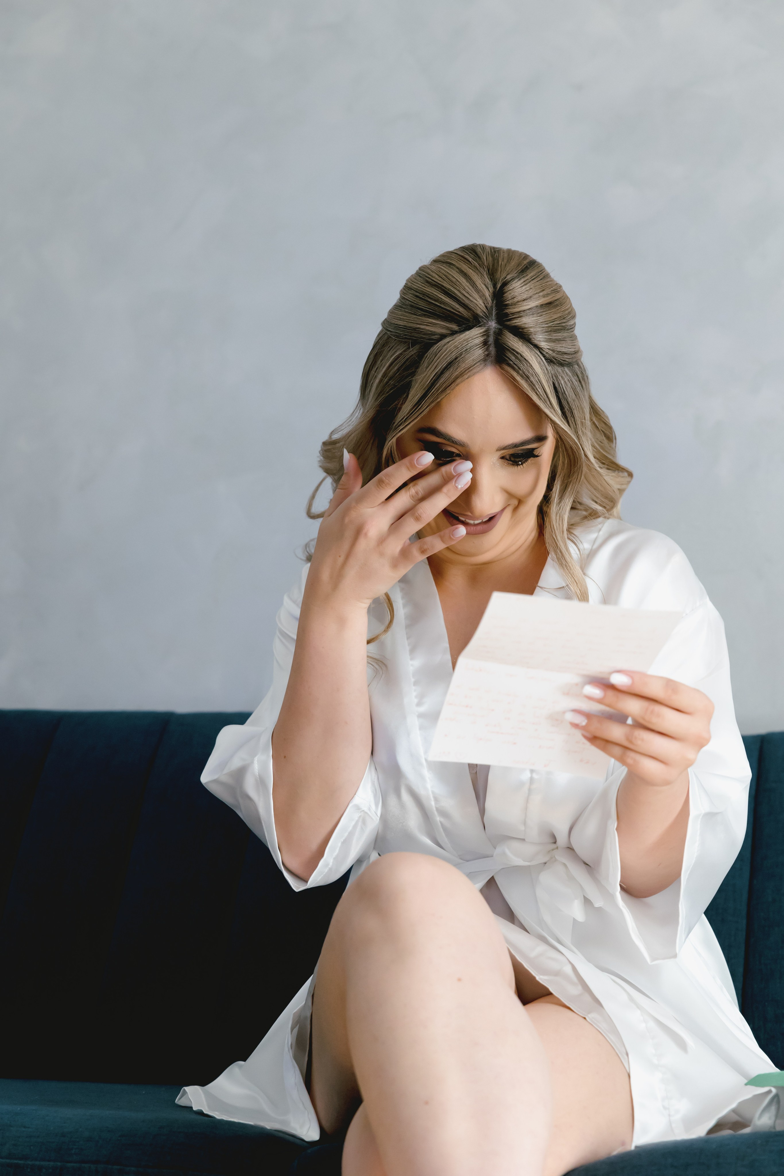 Bianca & Mihnea Pitesti. MDimaFotoStudio. Fotograf de nuntă, evenimente private și de familie