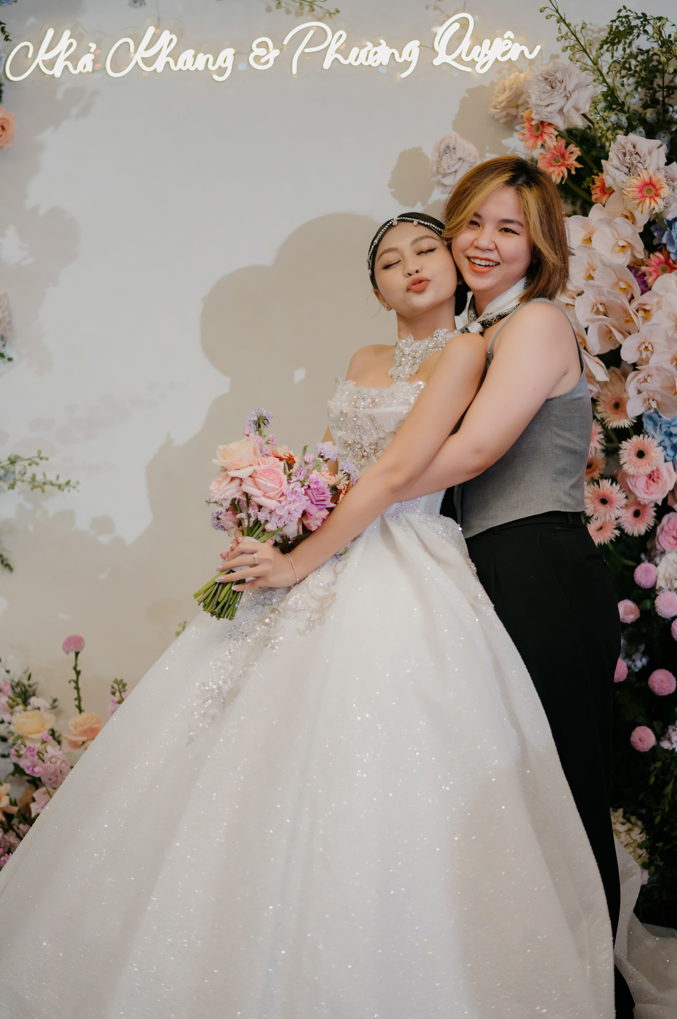 KHANG & QUYEN / Lavela Hotel. Saigon Wedding Present | Art Beyond Moments