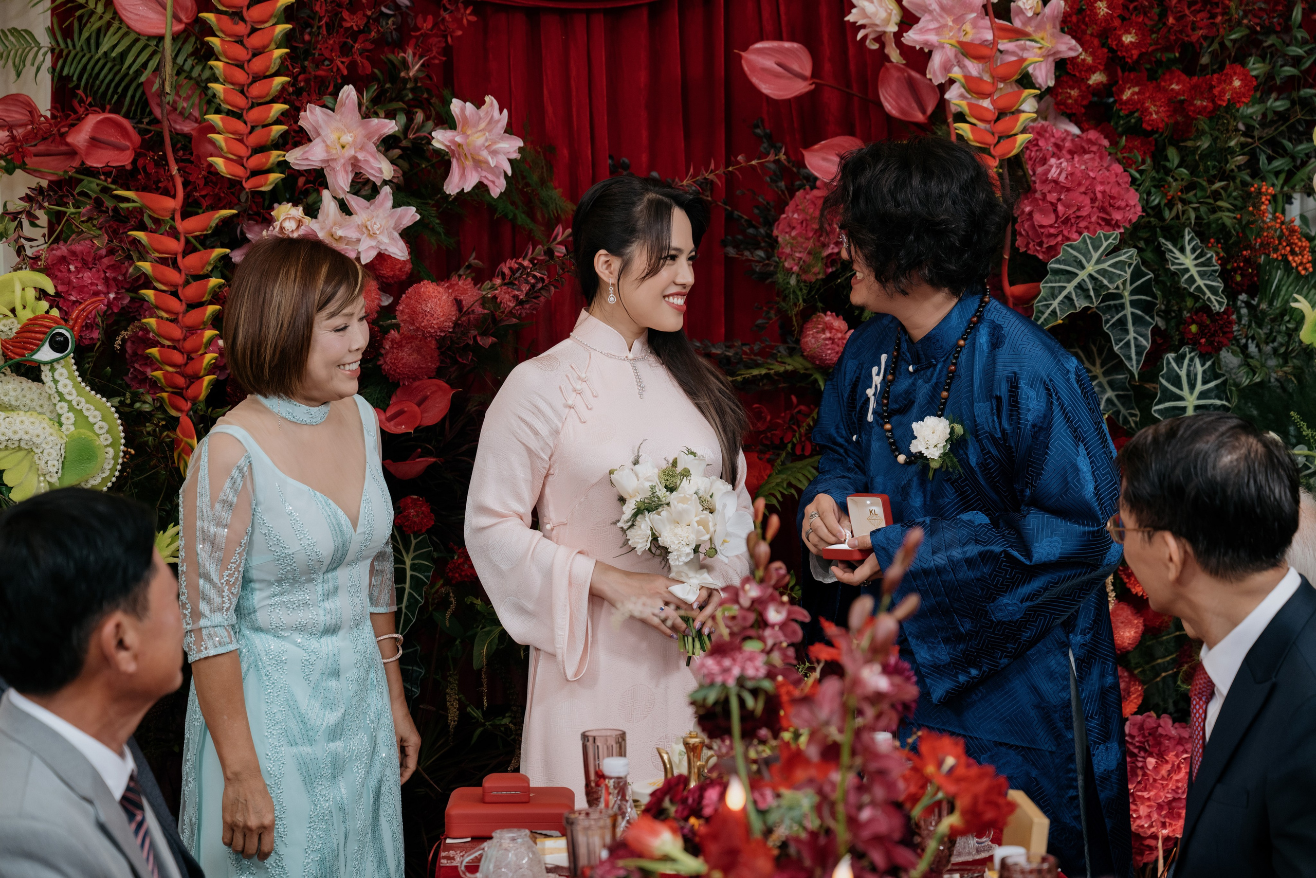 KHANG & TRANG / Wedding Ceremony. Nhiếp ảnh gia đám cưới hàng đầu tại Thành Phố Hồ Chí Minh
