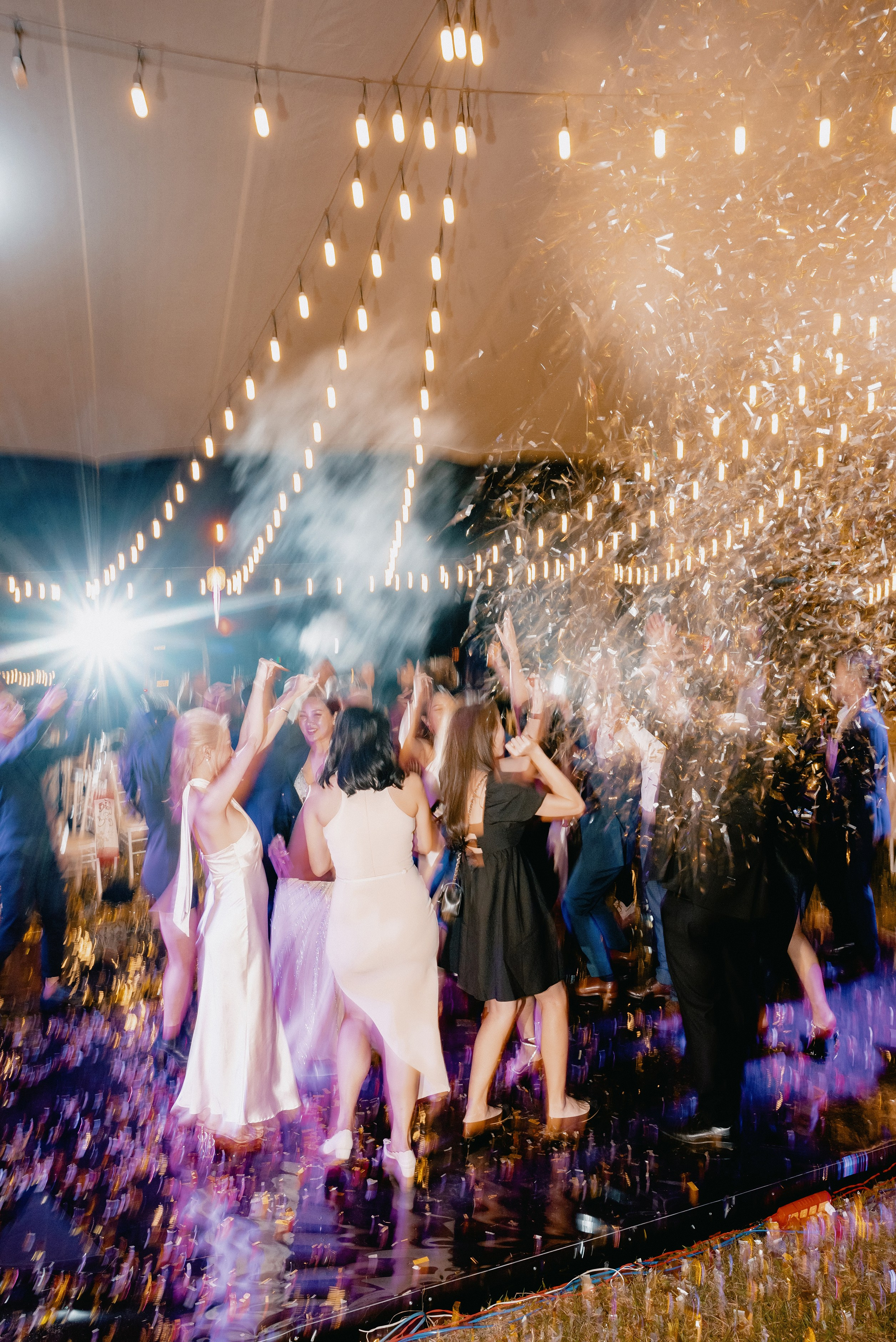 JESSE & MIMI / Destination wedding. Nhiếp ảnh gia đám cưới hàng đầu tại Thành Phố Hồ Chí Minh