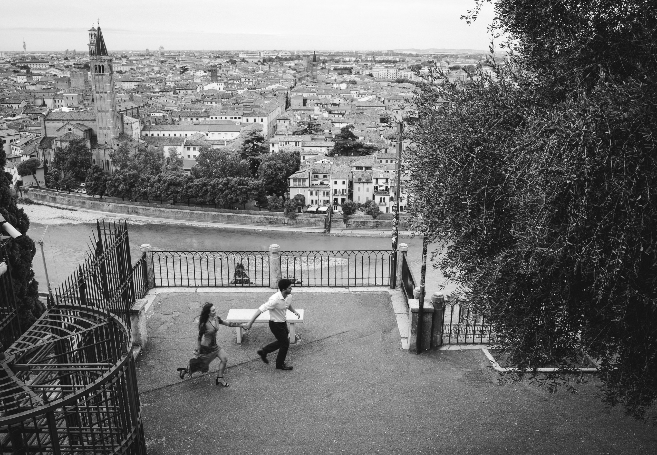 K & J (Castel San Pietro, Verona, Italy). Marriage Proposal Photographer in Verona, Lake Garda and Dolomites| Diana Fedrigo