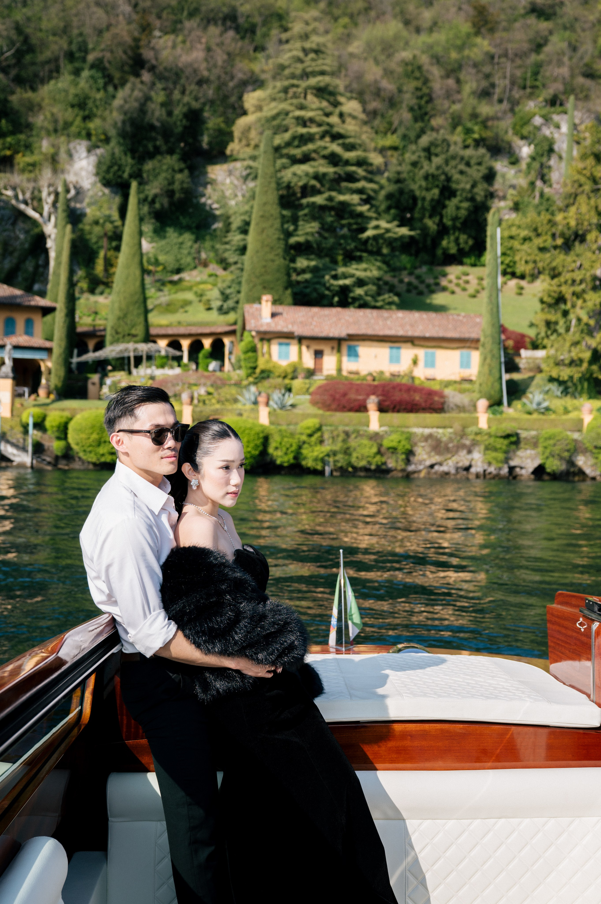 Lake Como. Lake Como Photographer — Proposal | Wedding | Elopement