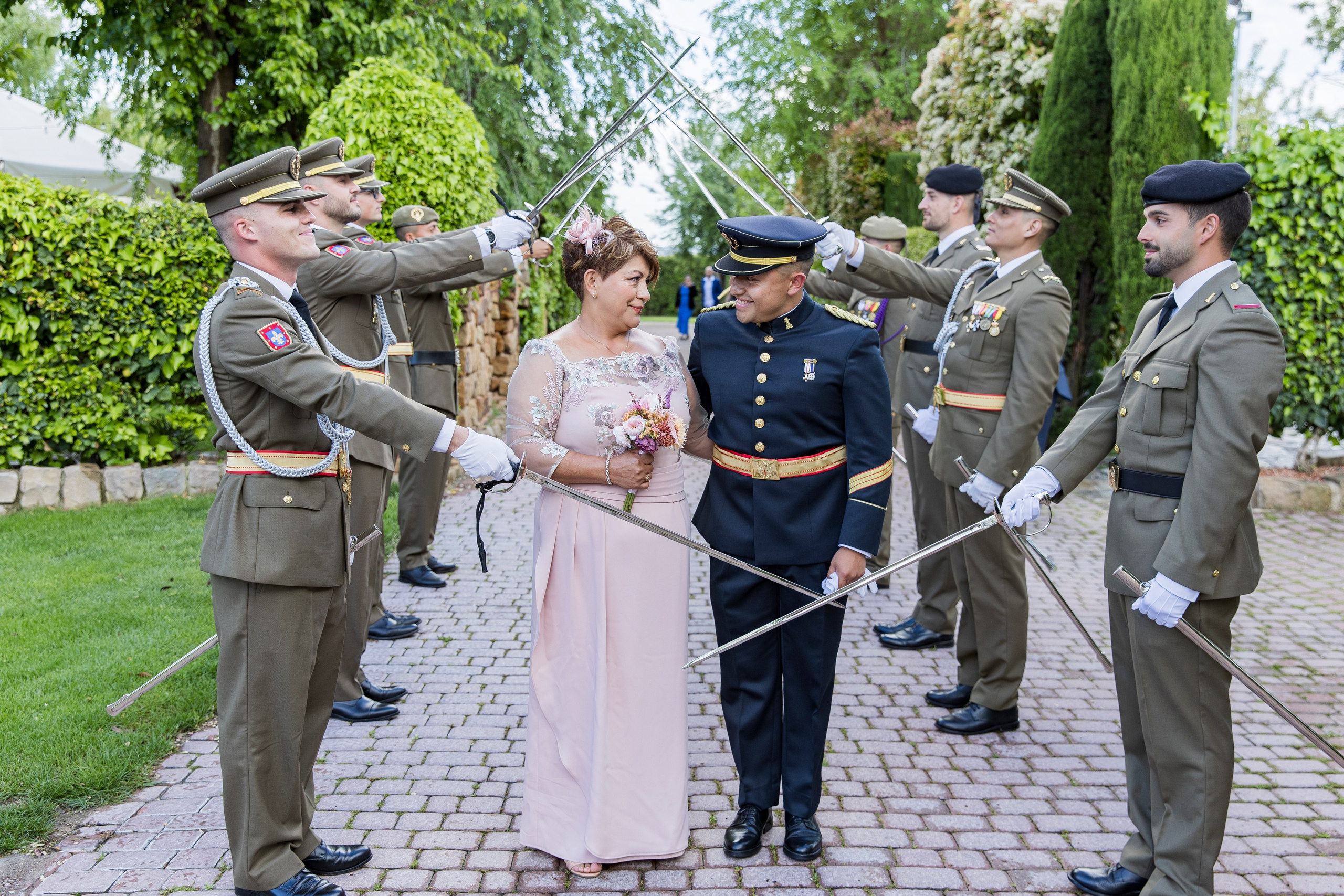 Alisan & Christofer – 2 de mayo de 2025. Rainbox Estudio de Fotografía