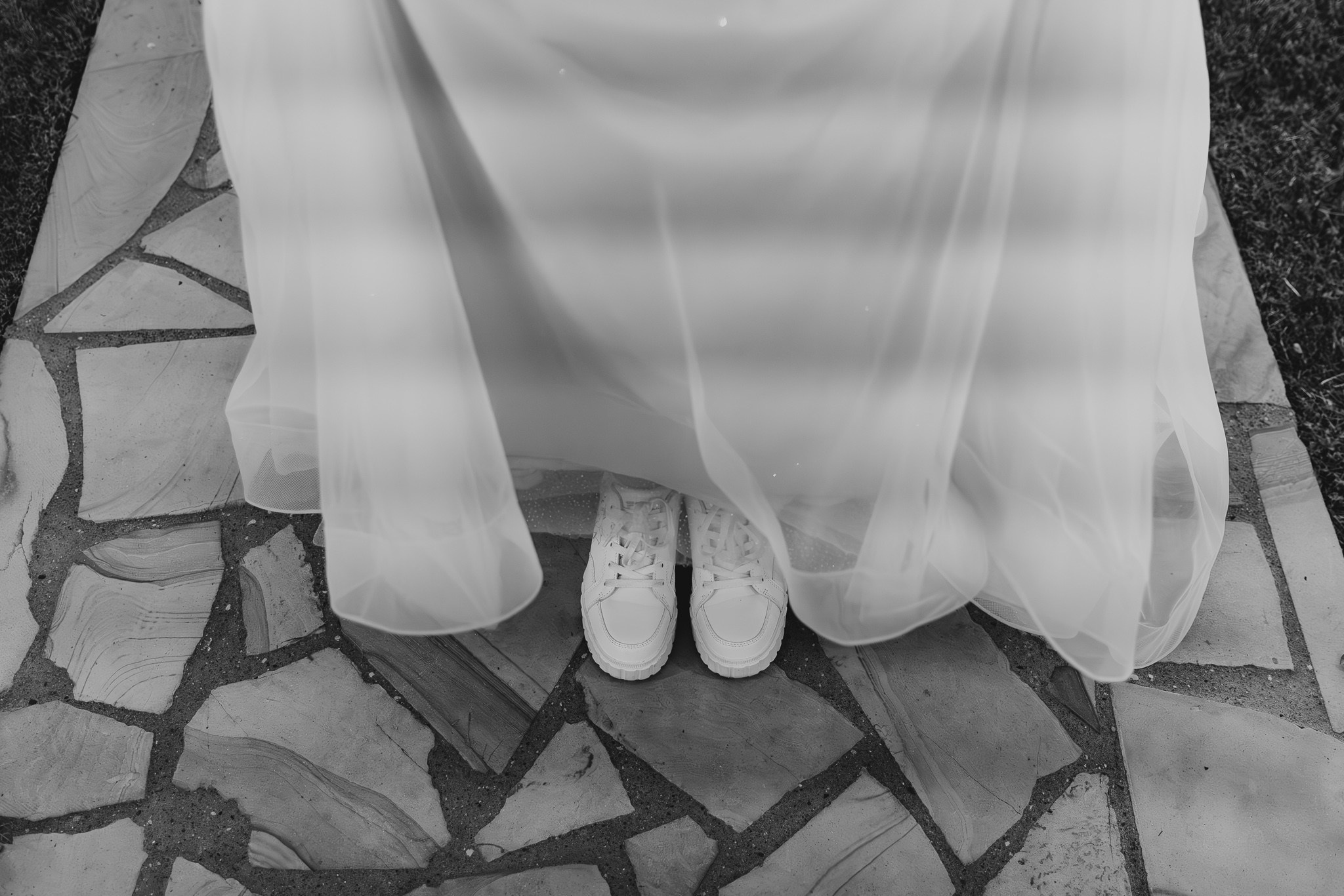 Ioana & Ionuț | Nuntă de poveste la Păstrăvăria Poiana din Mălini județul Suceava. Servicii foto-video profesionale, pentru momente de neuitat