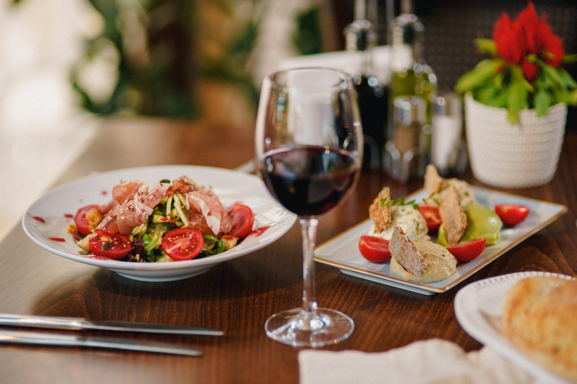 Bolero. Photograph in Bulgaria Katerina Zubkova