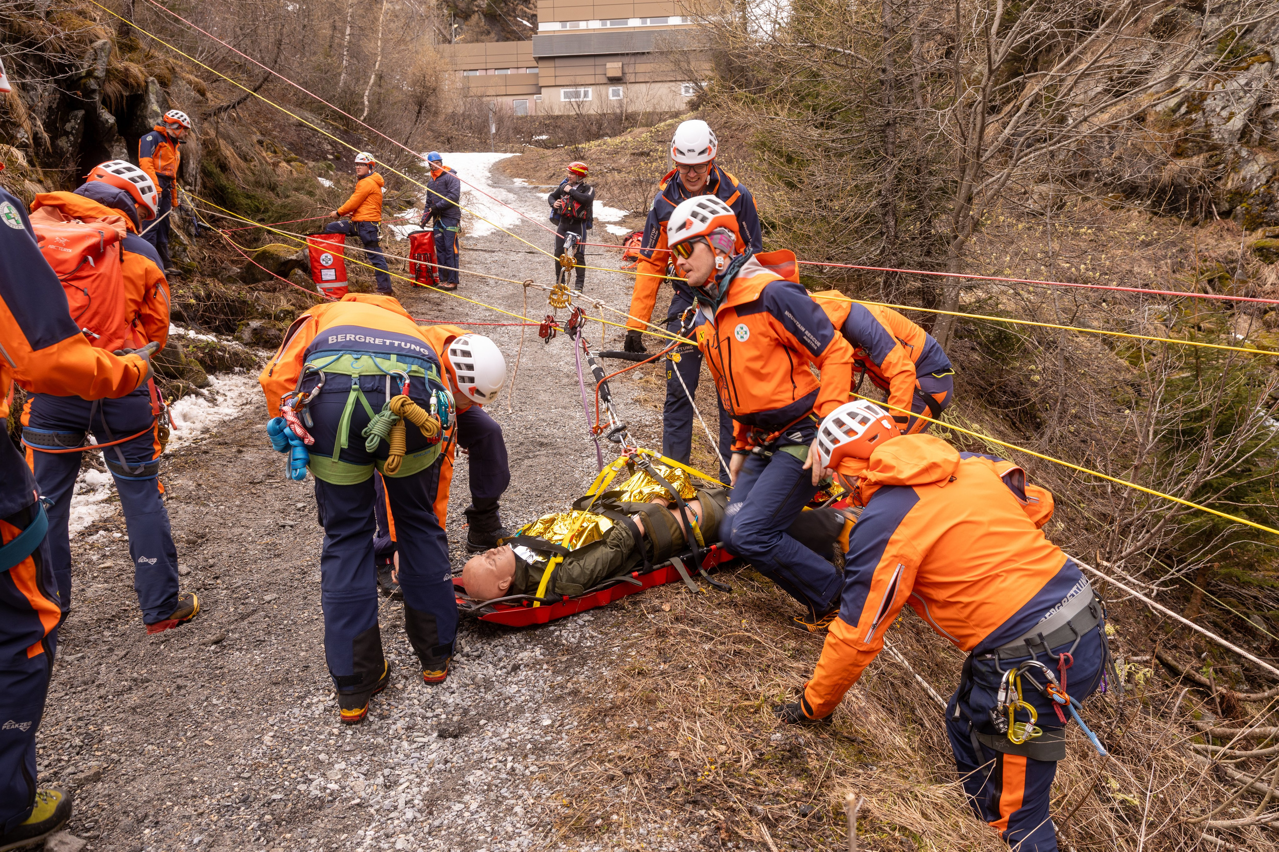 BEZIRKSÜBUNG WASSERRETTUNG 2025, Sportgastein. Guzel Kolobova| Fotografin| Salzburg