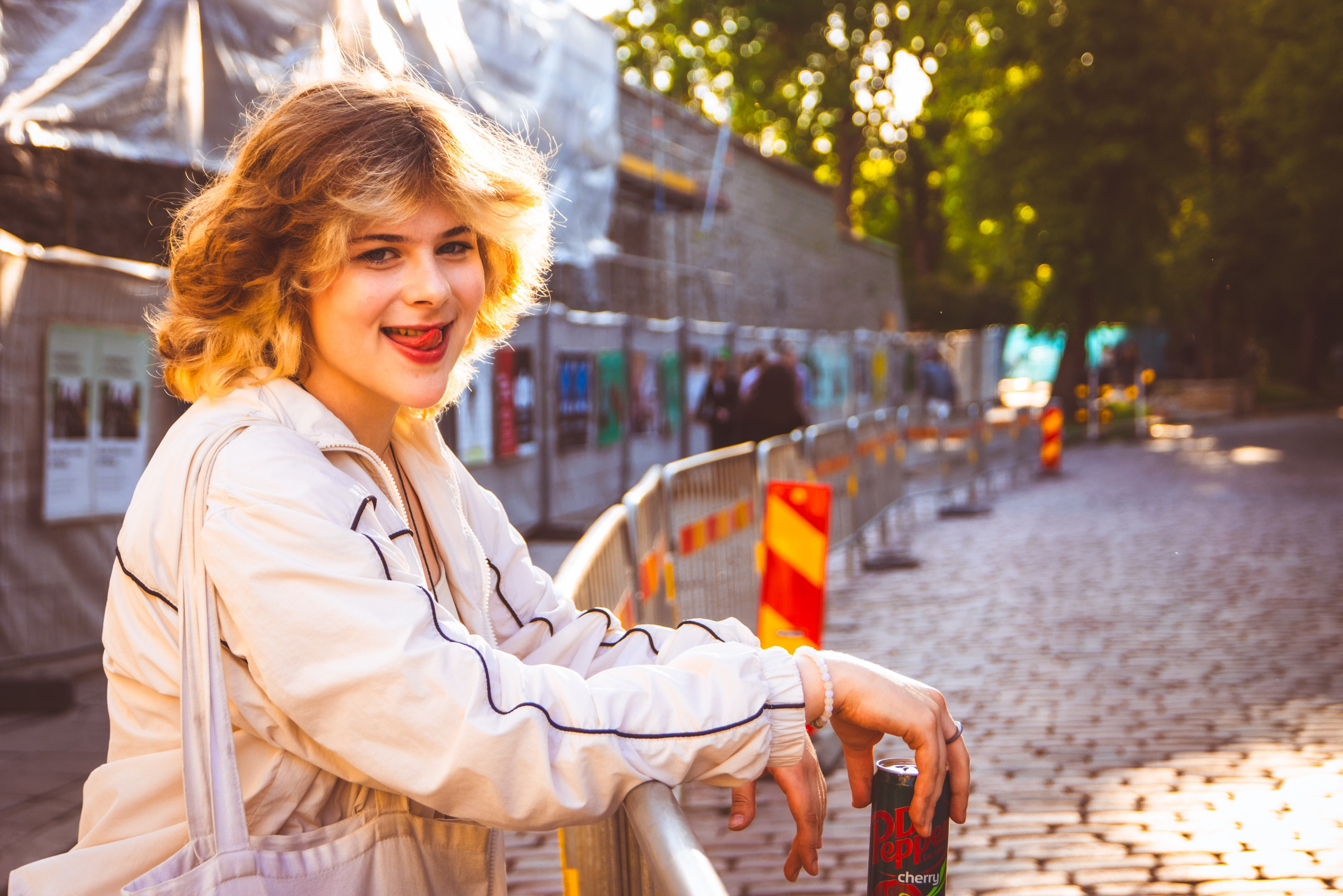 Lahe graatsia (Sonja). Nebula 25 — Fotod teie hingele