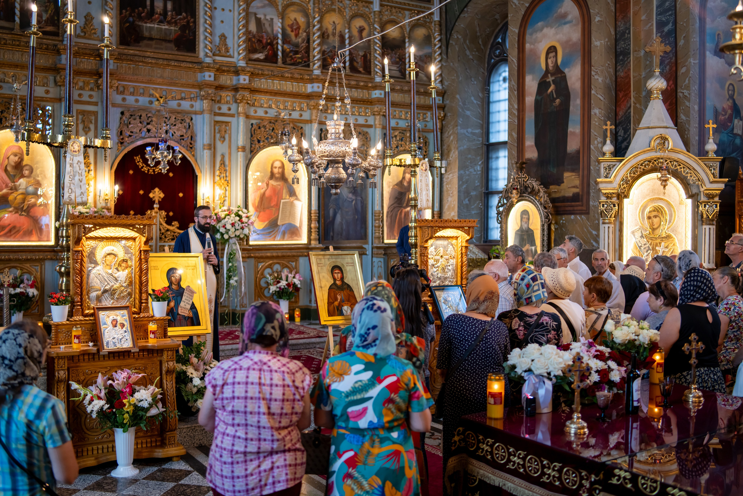 Hram Biserica Sfânta Vineri din Ploiești. Mihai Alexandra Events