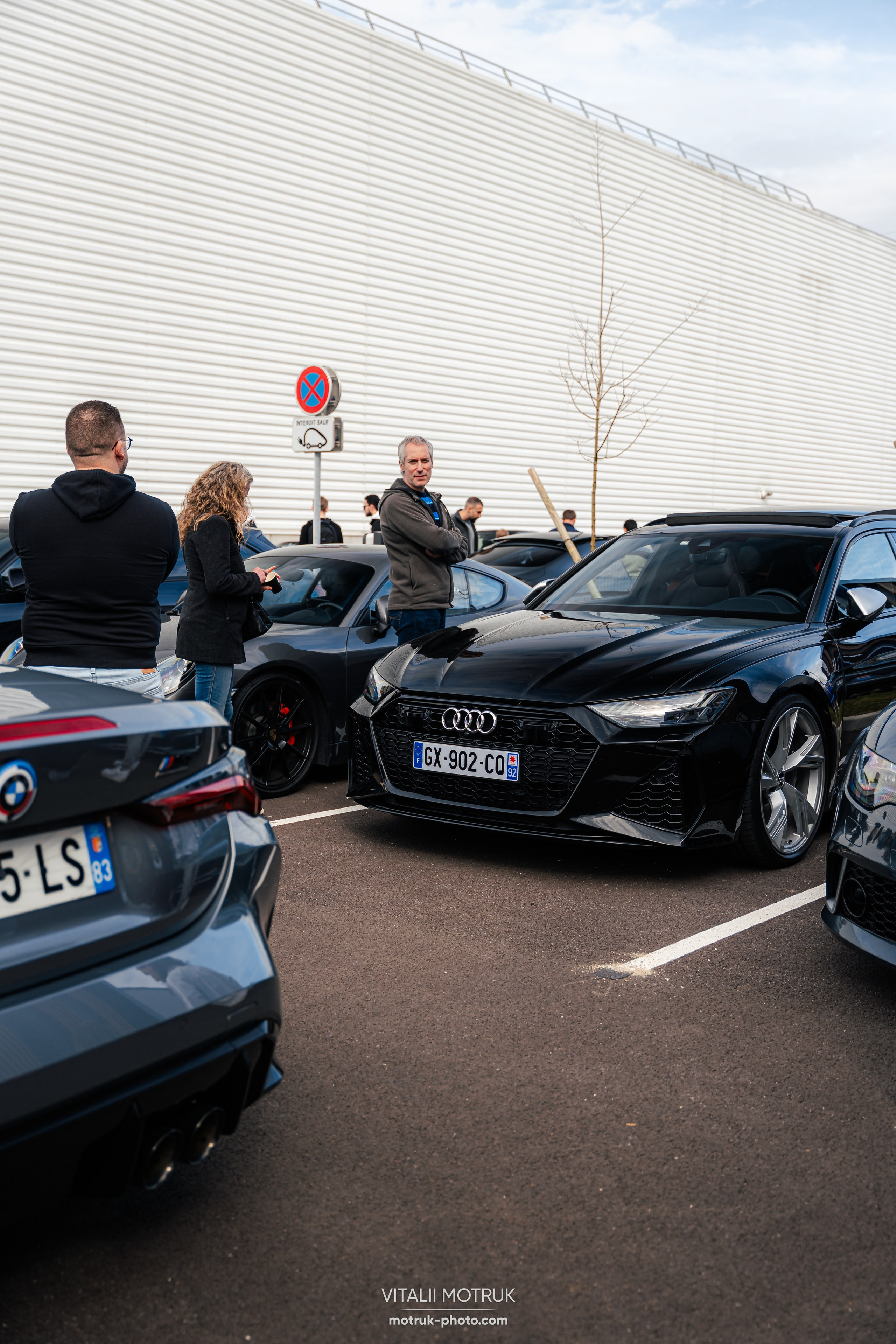 Cars and Coffee 9 mars — BEMA. Photographe de voitures à Paris — Vitalii Motruk