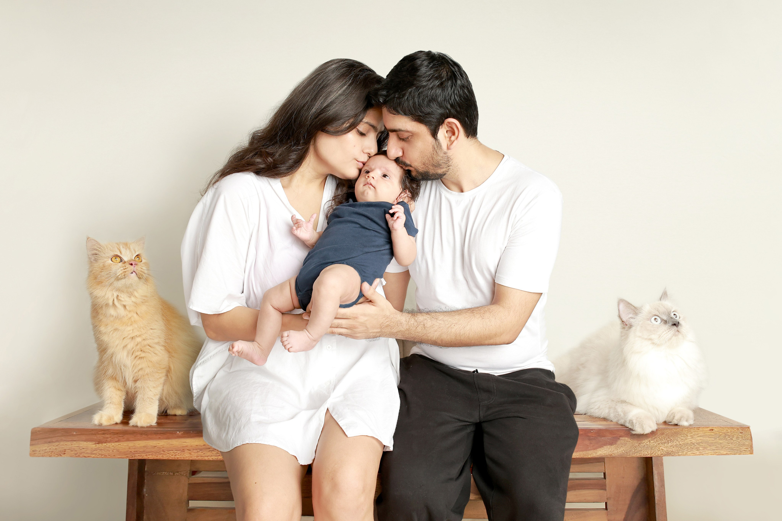 FAMILY PHOTOGRAPHY. HOME