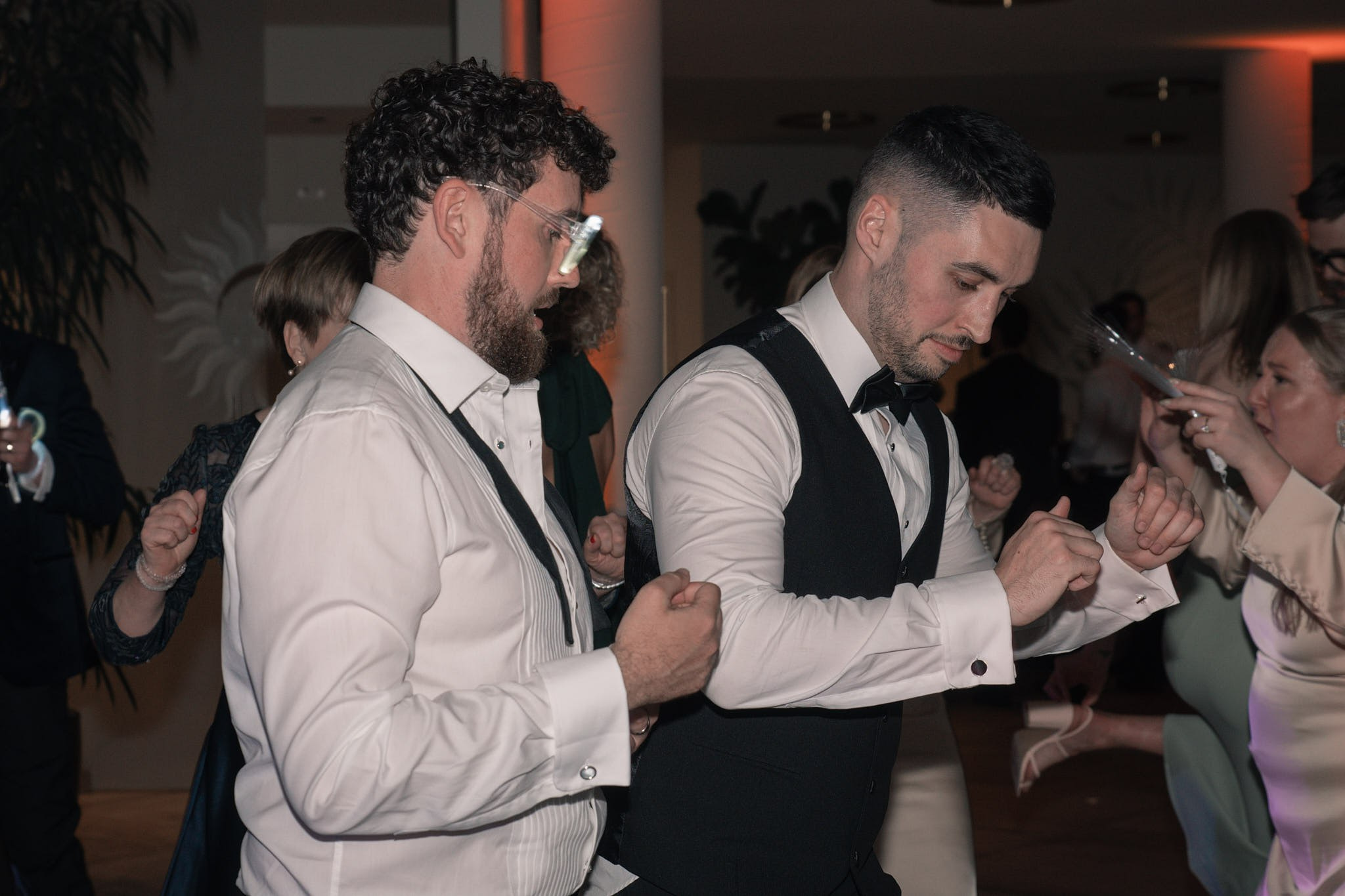 Roxie & Richard Wedding. Fotografo matrimonio Lago di Como Ferrari Media Production