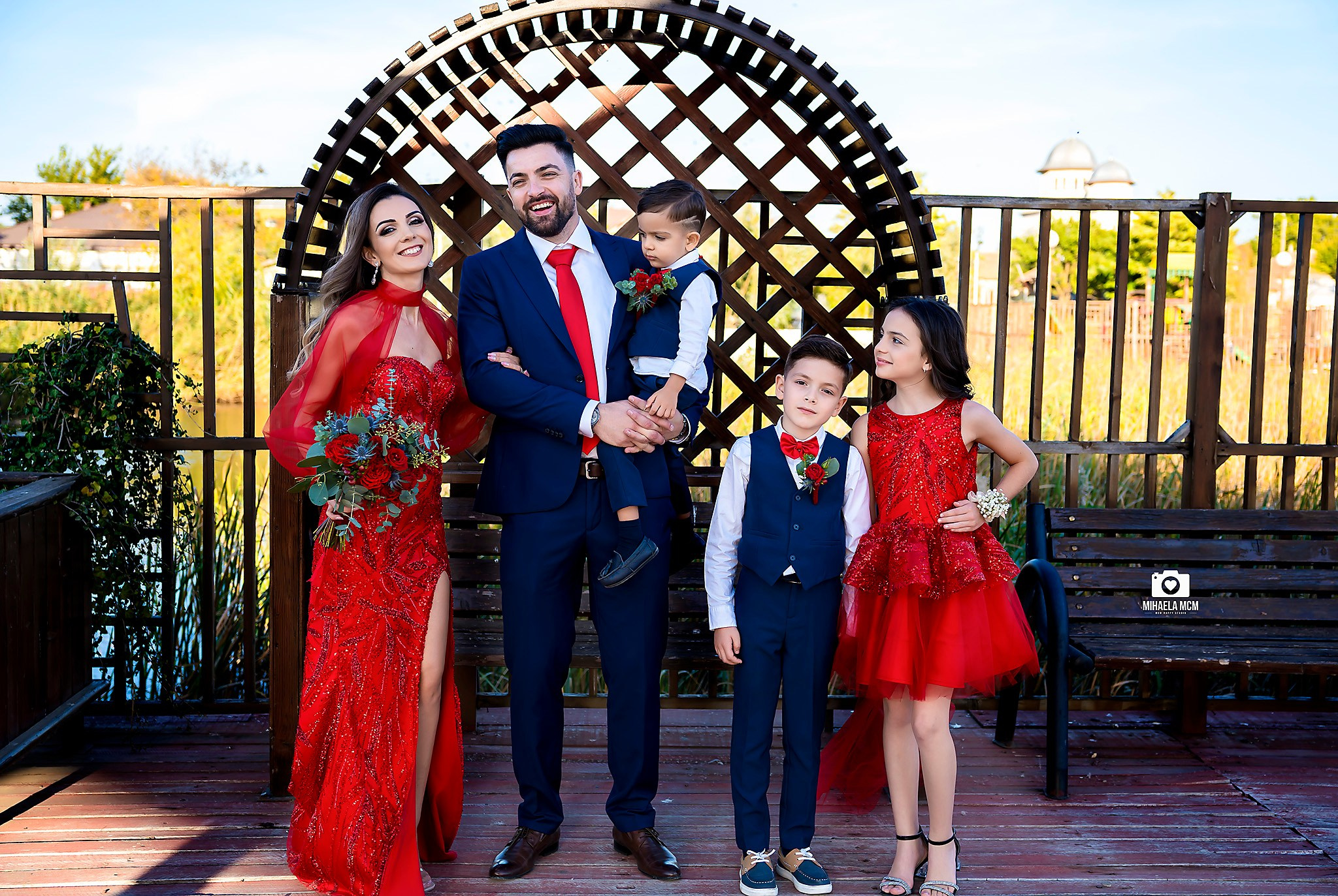 Fotograf nunta Calarasi. Fotograf nunta Constanta. MCM Happy Studio – Fotograf și Videograf Nuntă