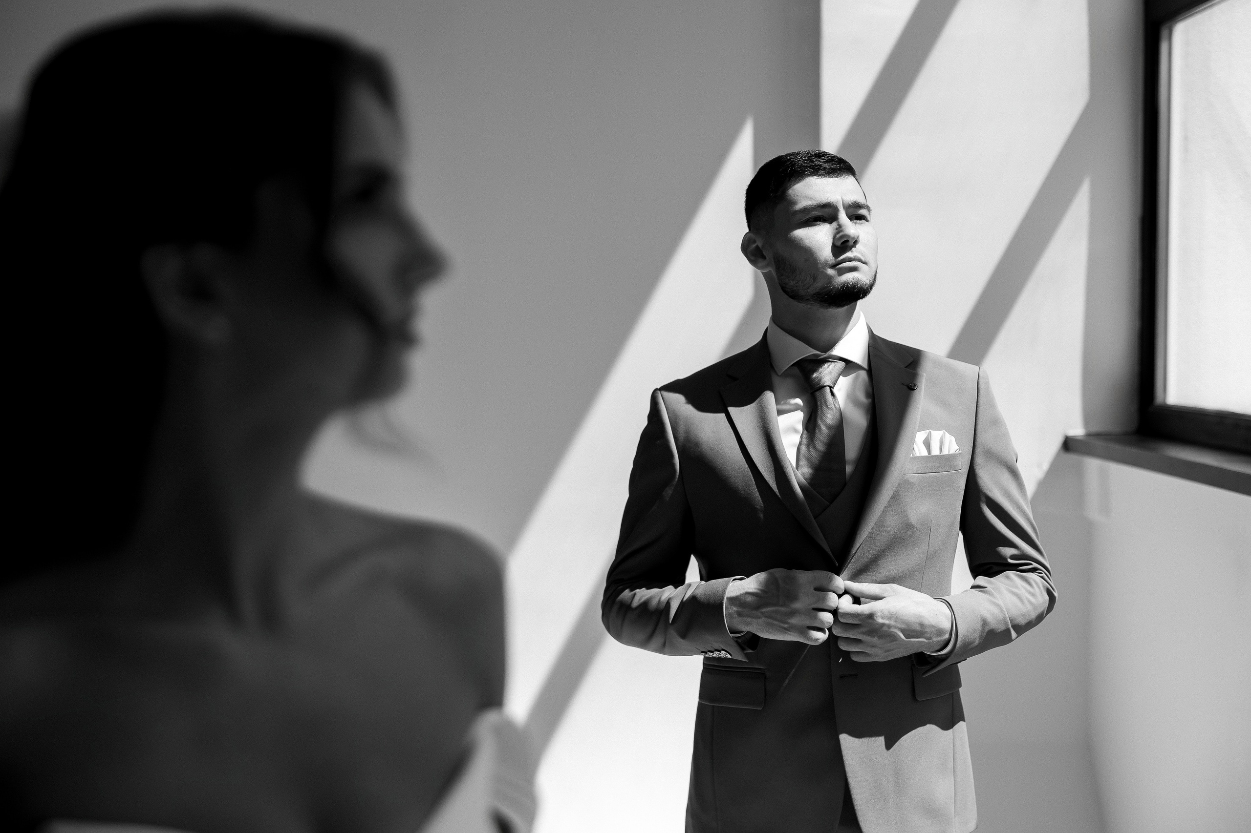 Eugen & Livia — Grand Elysee — Wedding Day. Servicii Foto și Video 067188353