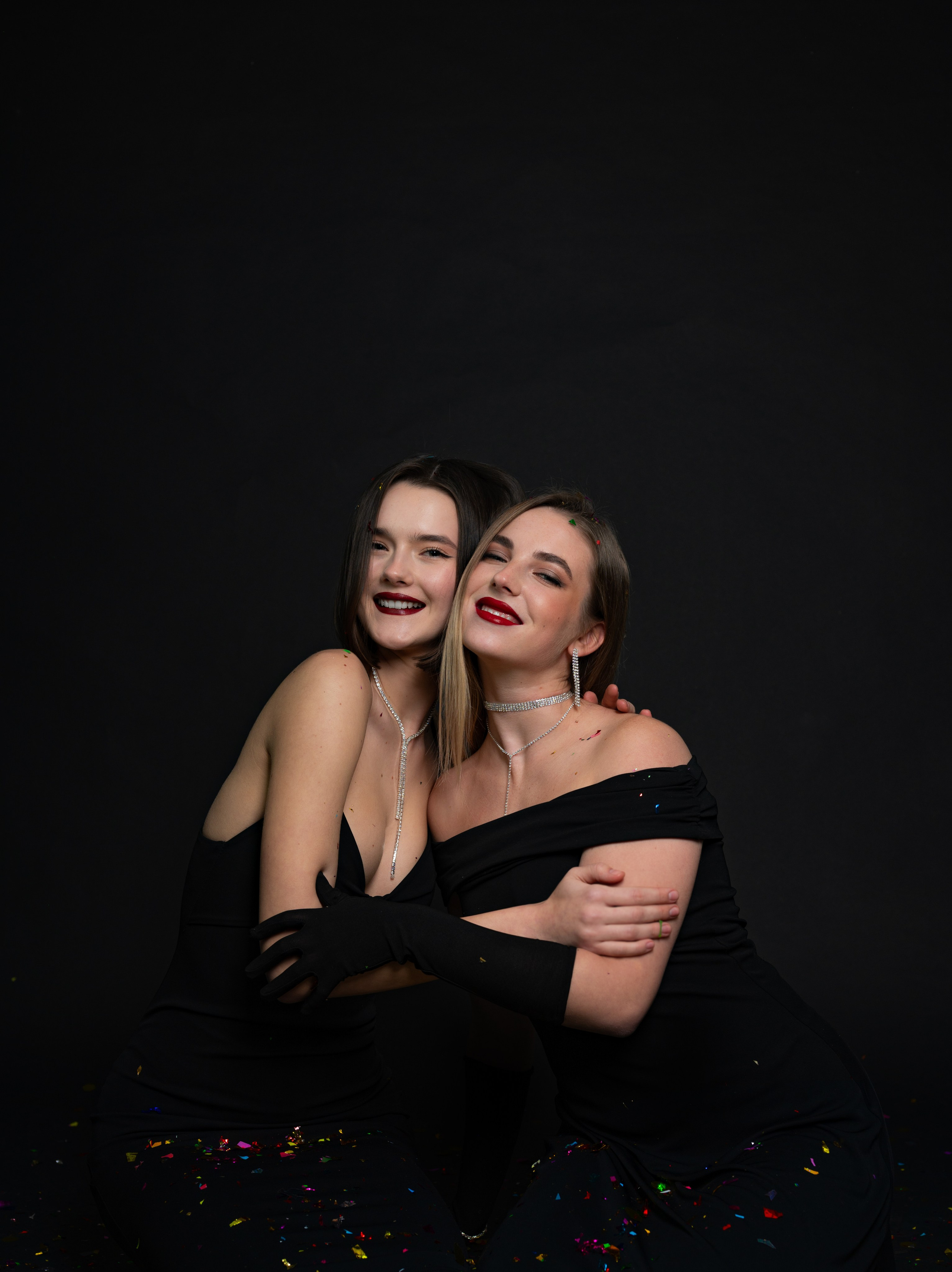 Nana & Lera — photo studio. Photographer Yulia Lushnikova, Based in Valencia