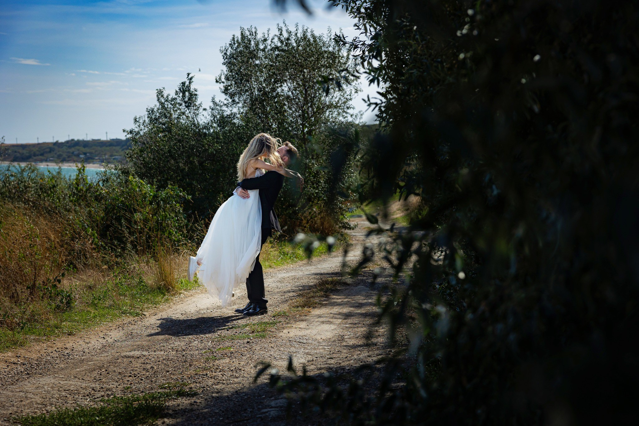 Trash the dress. Fotograf Nuntă Constanța - Moments by Gub