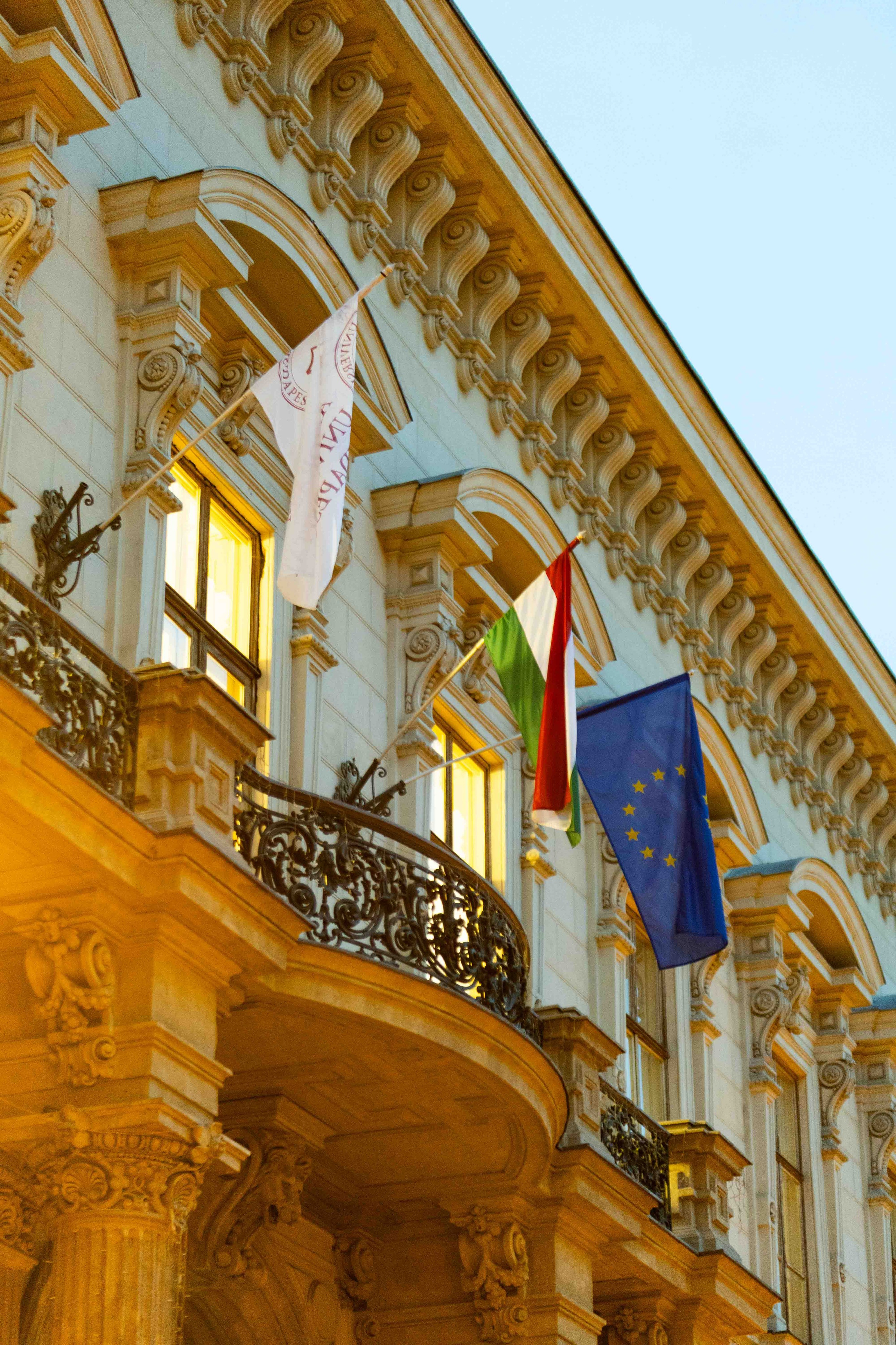 ANDRÁSSY UNIVERSITÄT (BUDAPEST). Wedding&Event photographer Ismail Rzayev in Baku