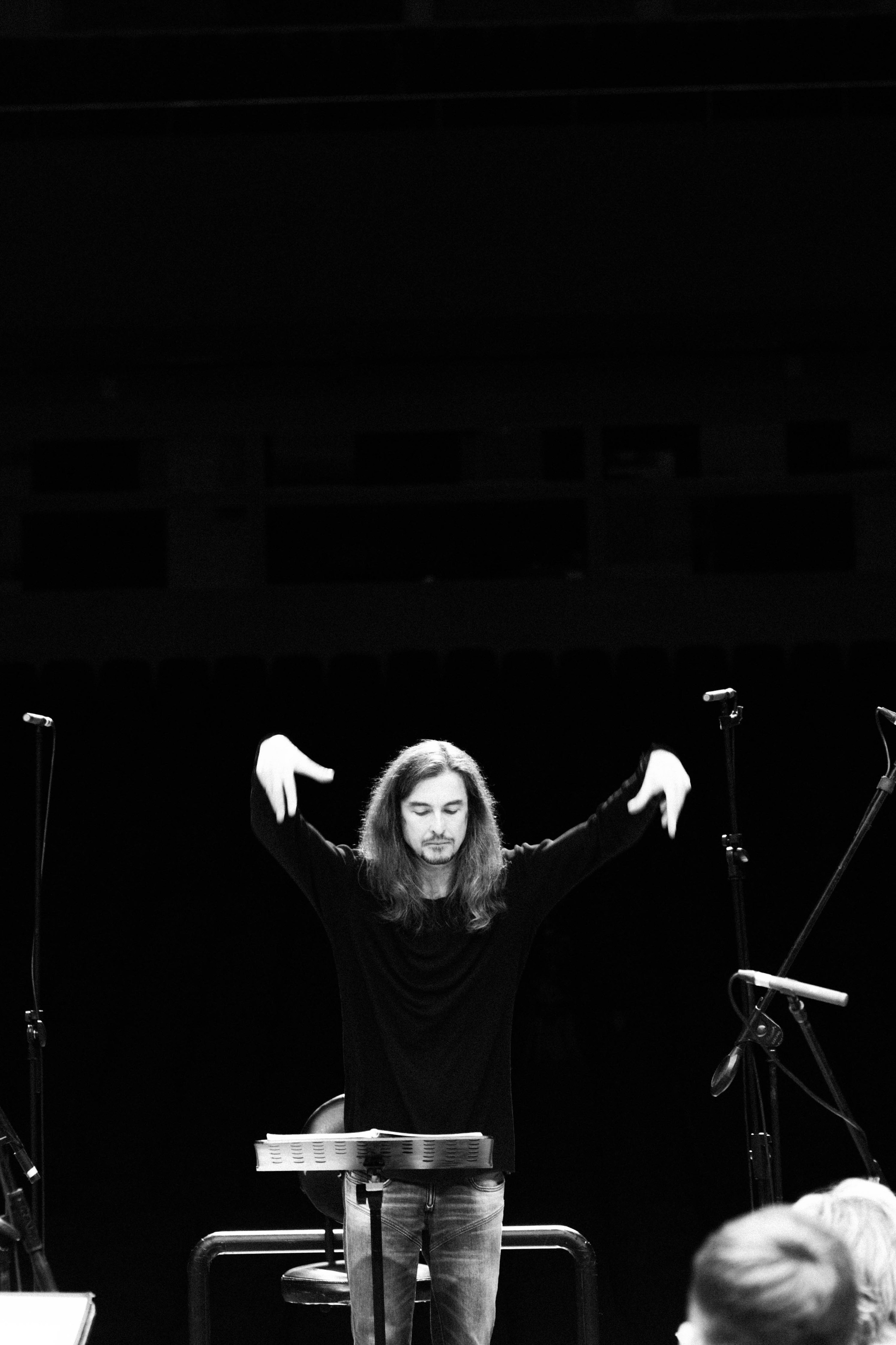 The Tchaikovsky Academic Grand Symphony Orchestra in Istanbul. Wedding&Event photographer Ismail Rzayev in Baku