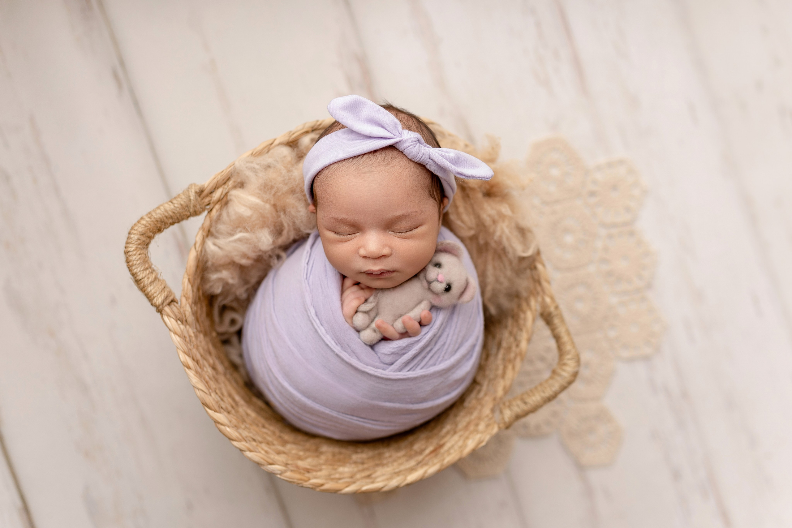 Esu Aleksandra naujagimių ir kudikių fotografė iš Vilniaus