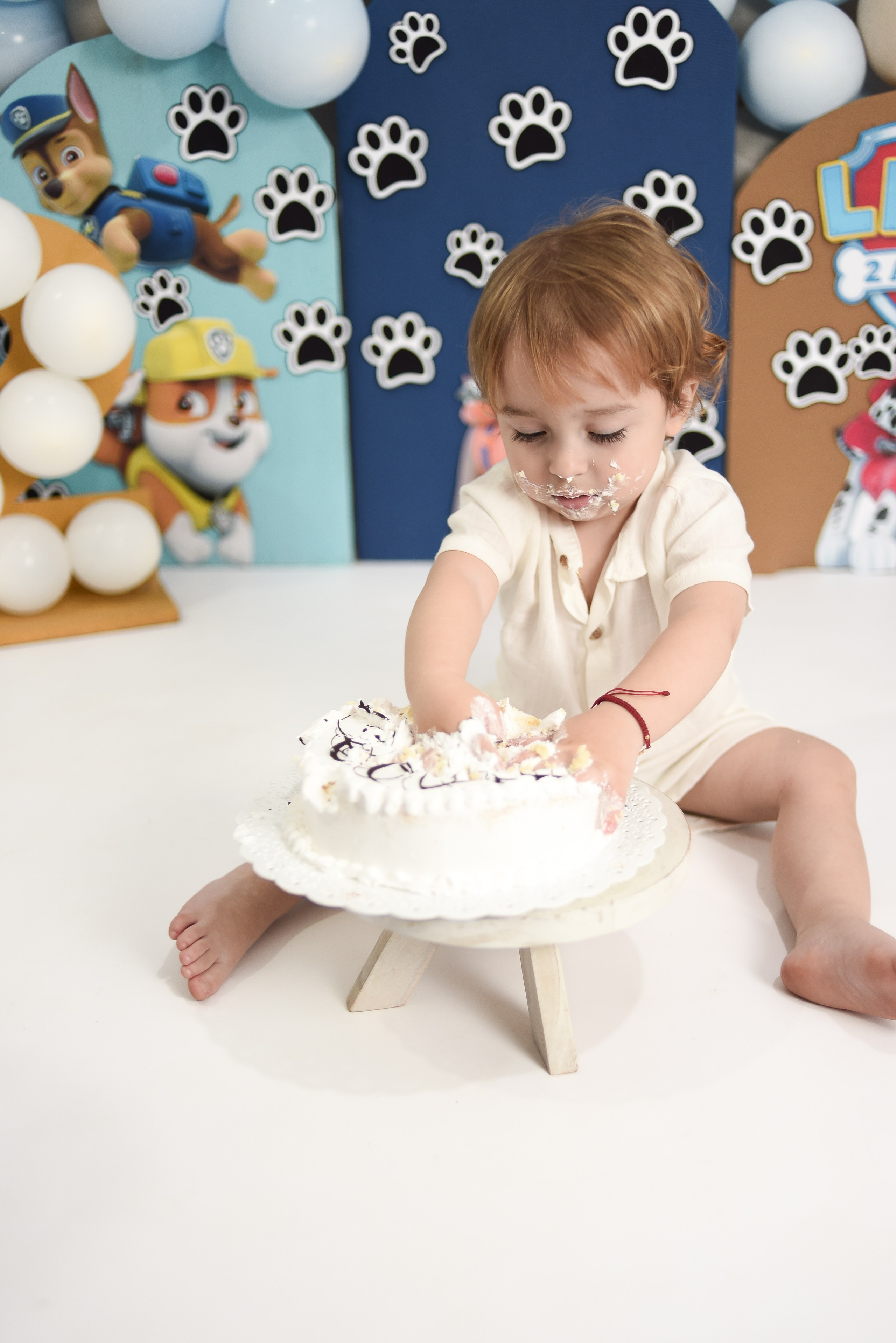 Liam 2do año. Temática Pou Patrol. Fotografo de casamiento en misiones y fotógrafo de familia  Posadas