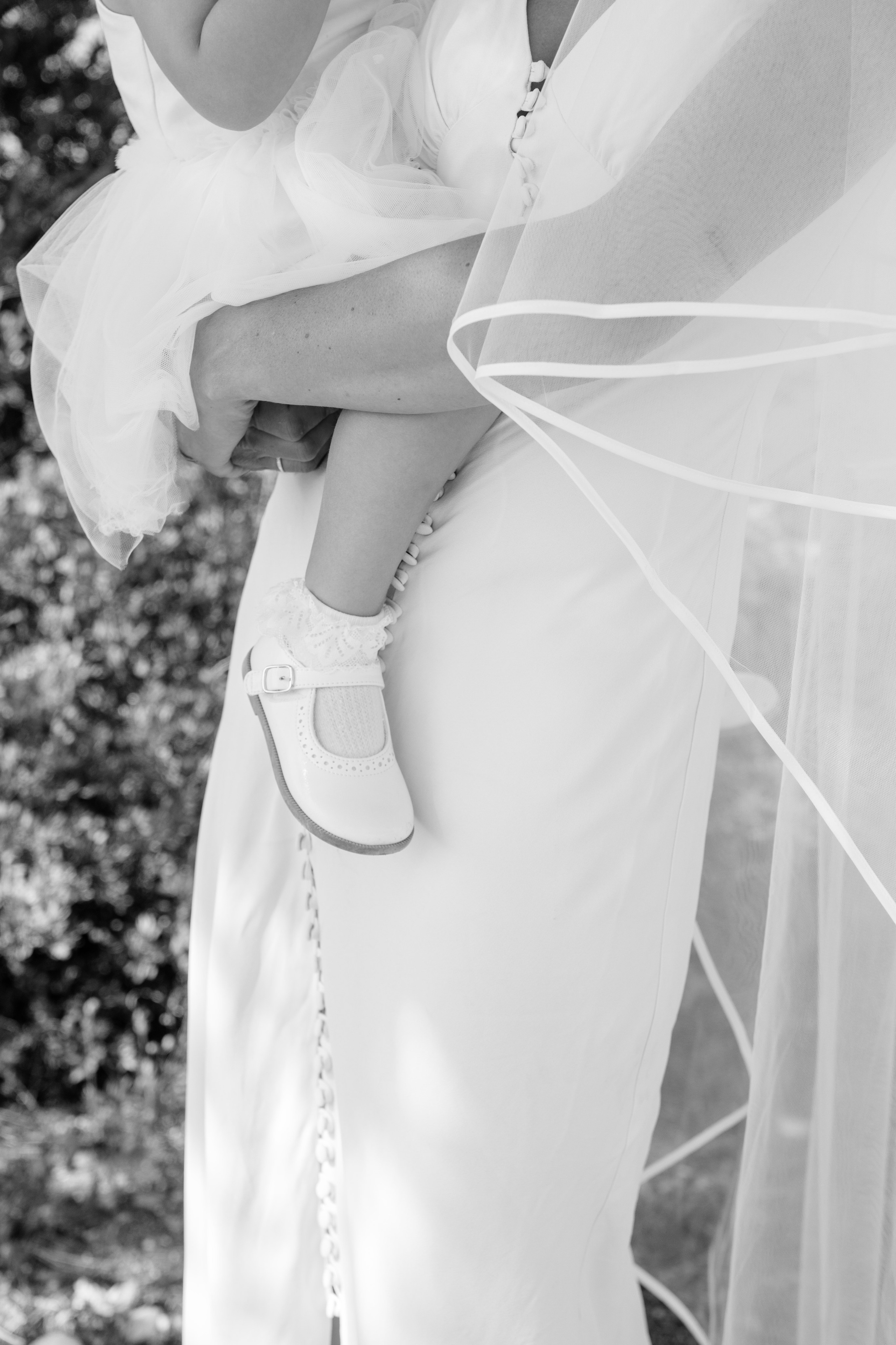 Ring exchange ceremony. Portrait- und Hochzeitsfotografin Irene Art Photo mit Sitz auf der griechischen Insel Rhodos