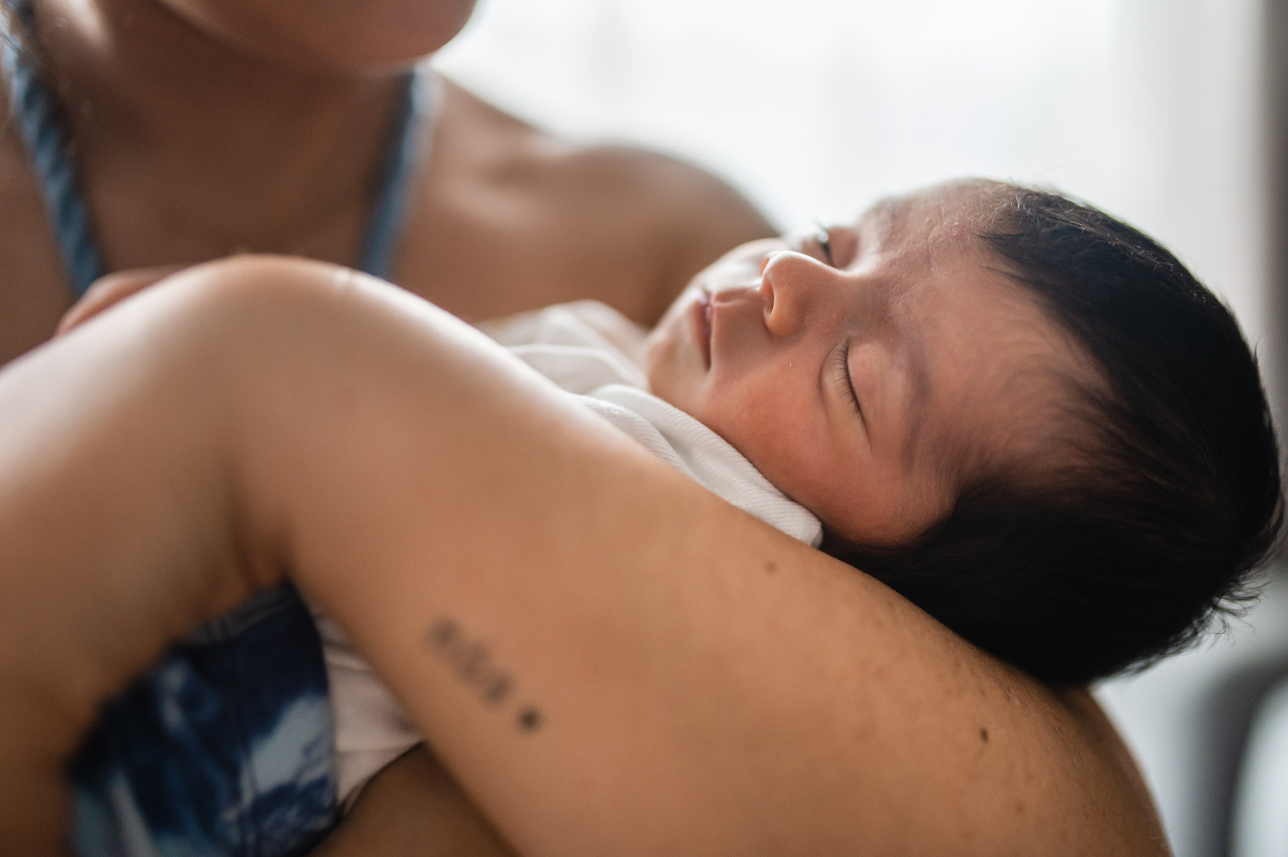 Newborn Lifestyle em Juiz de Fora | Auê Fotografia |  Juiz de Fora e Belo Horizonte. Auê | Fotografia Infantil e de Família em Juiz de Fora — Myriani Maganin